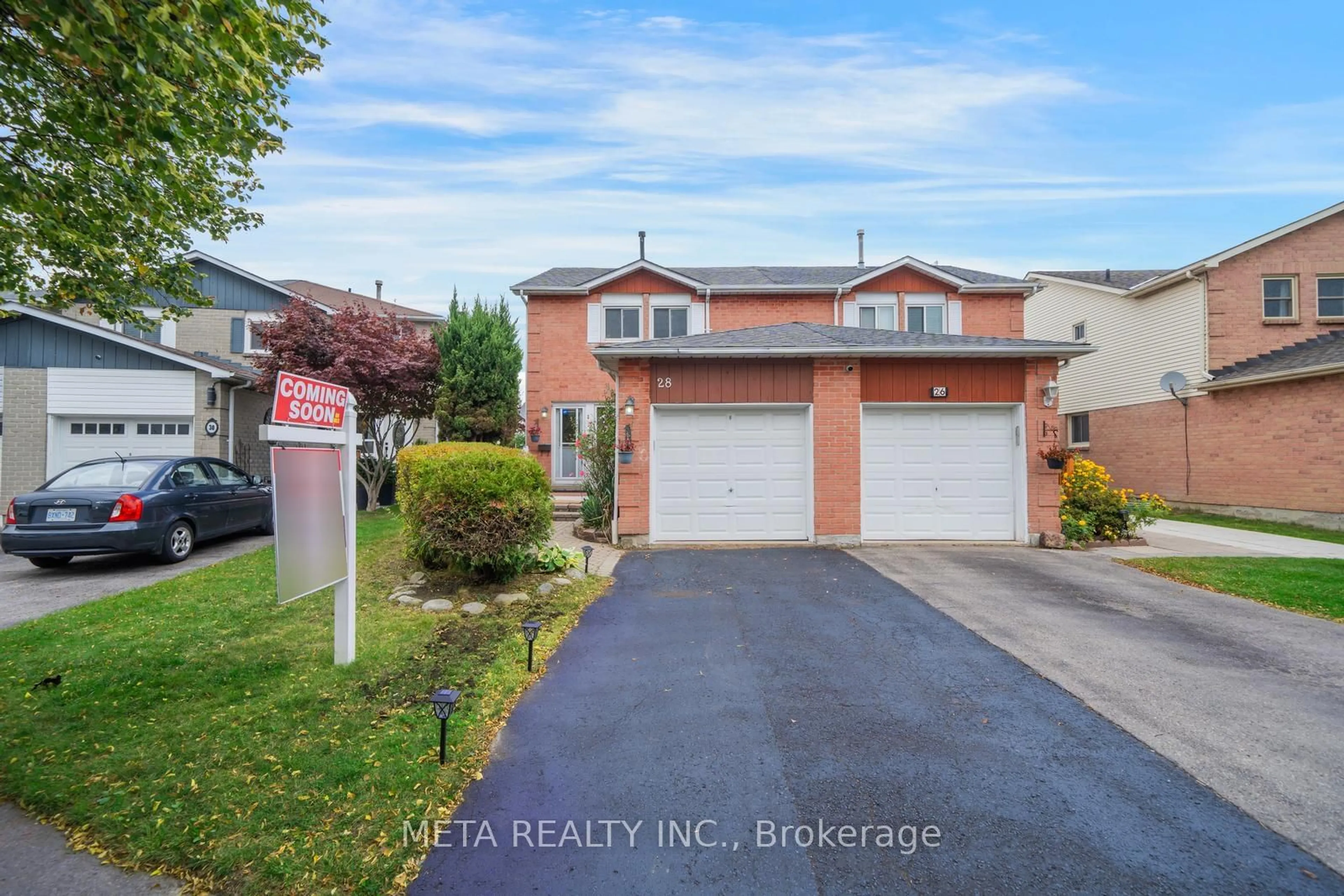 A pic from exterior of the house or condo, the street view for 28 Tams Dr, Ajax Ontario L1Z 1A2