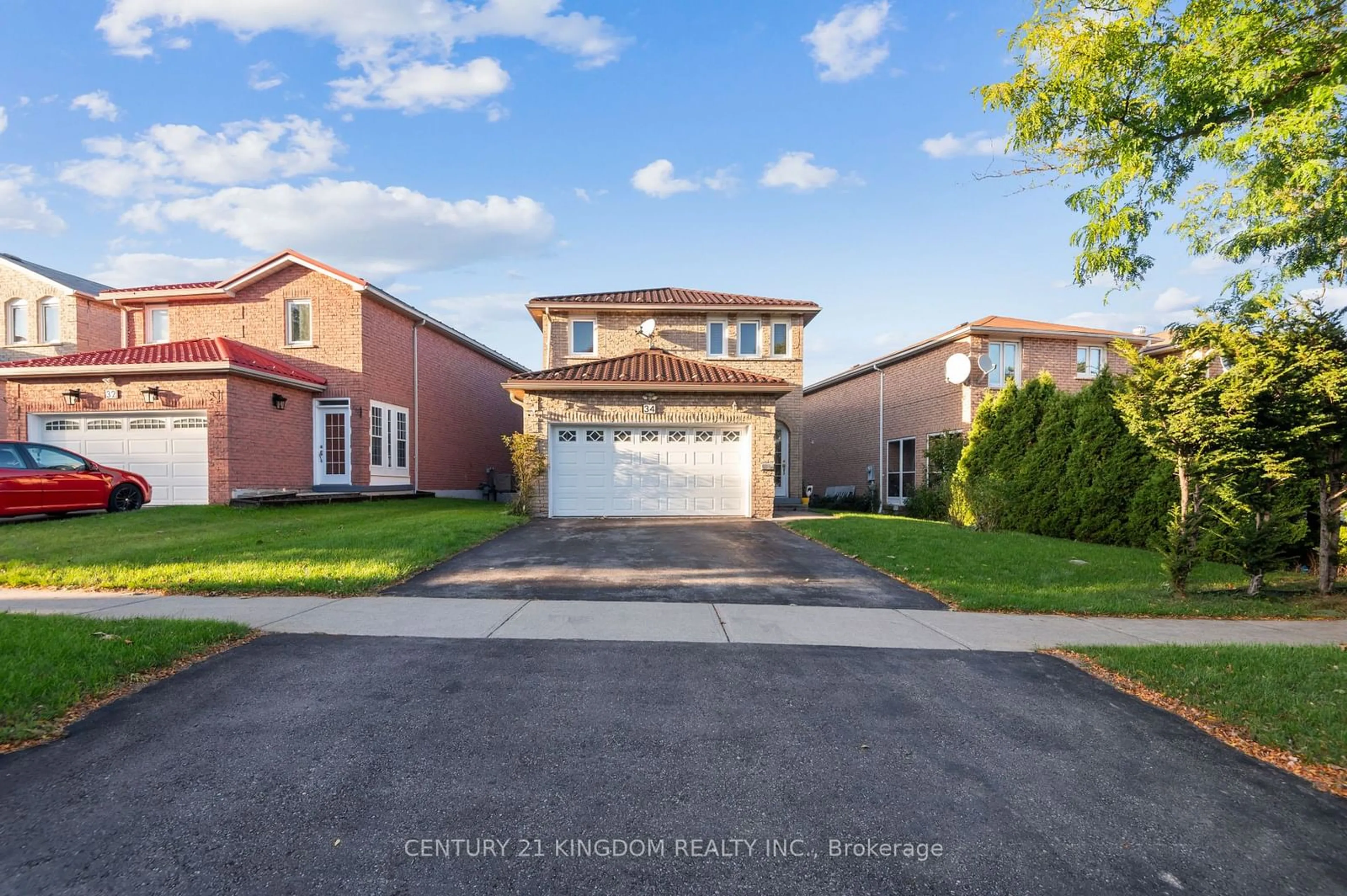 Frontside or backside of a home, the street view for 34 Goodall Dr, Toronto Ontario M1B 5E3