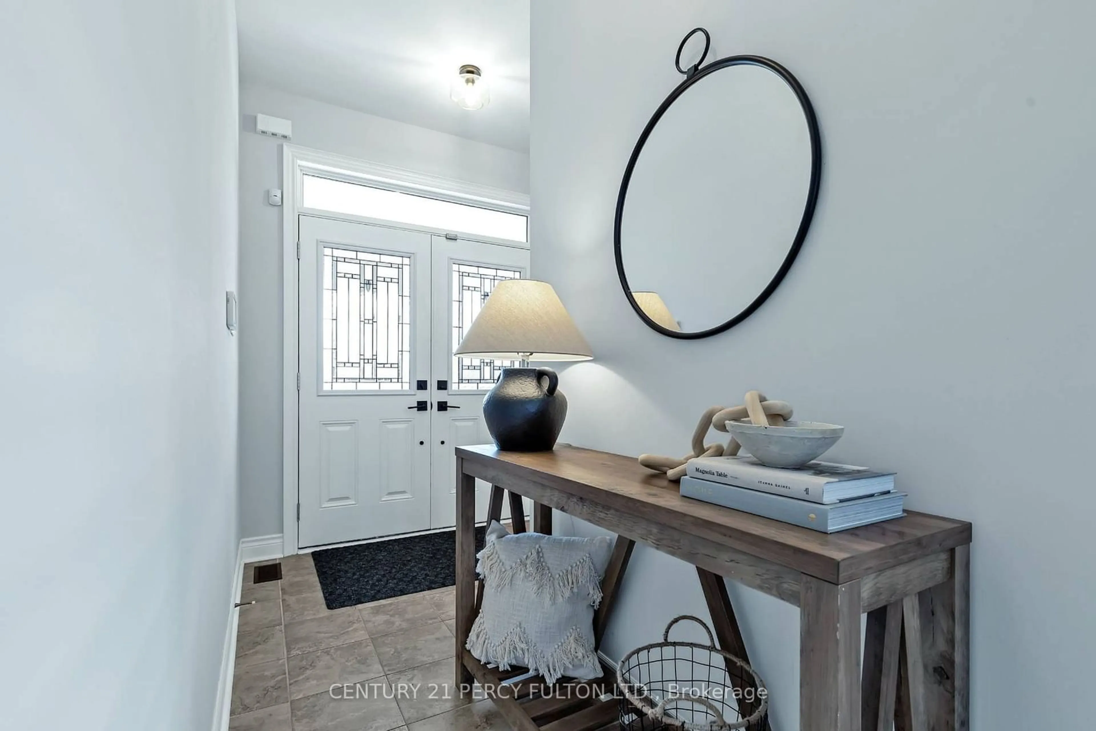 Indoor entryway, wood floors for 1913 Cocklin Cres, Oshawa Ontario L1K 0T6