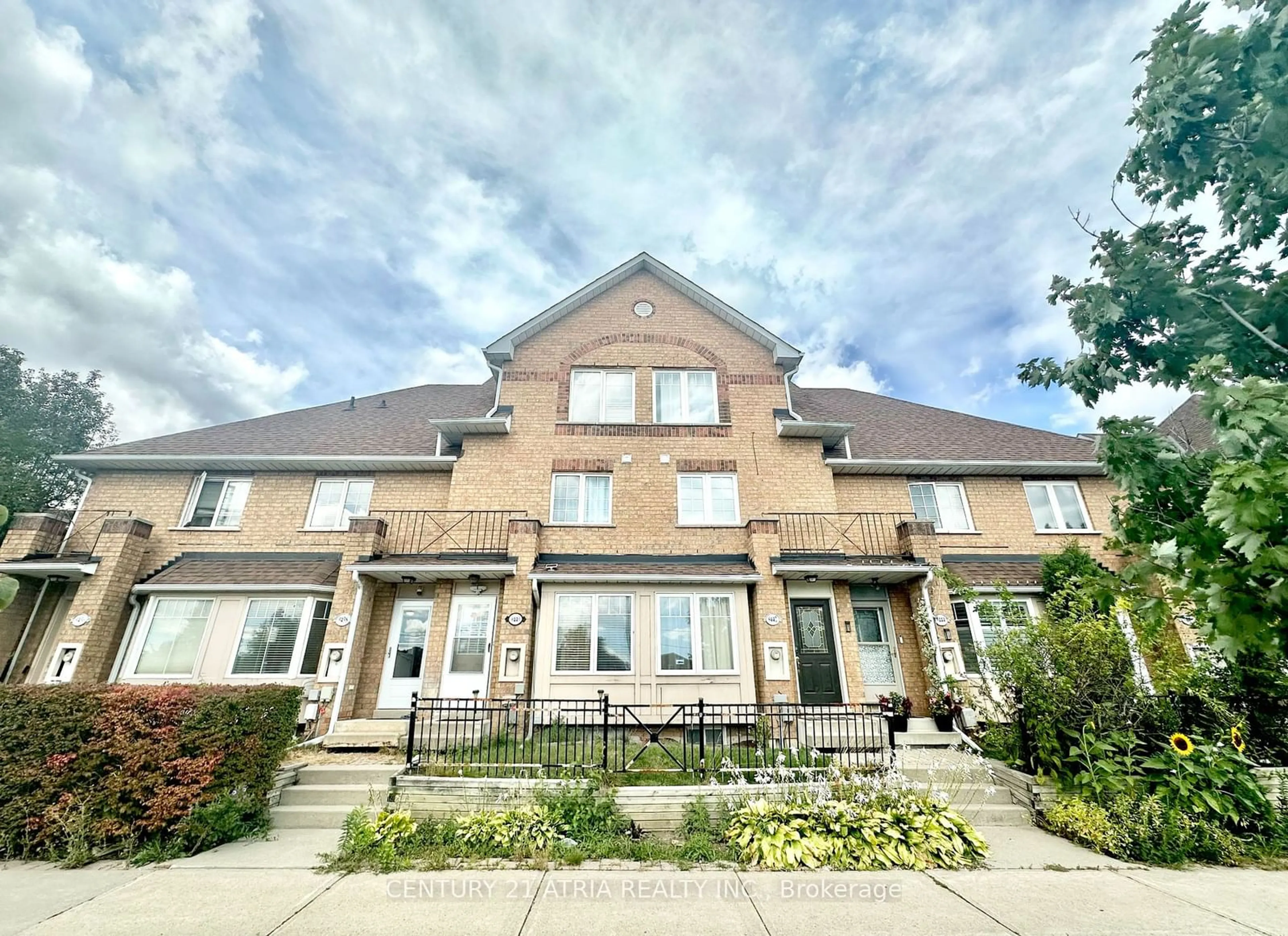 A pic from exterior of the house or condo for 9438 Sheppard Ave #139, Toronto Ontario M1B 5Z8