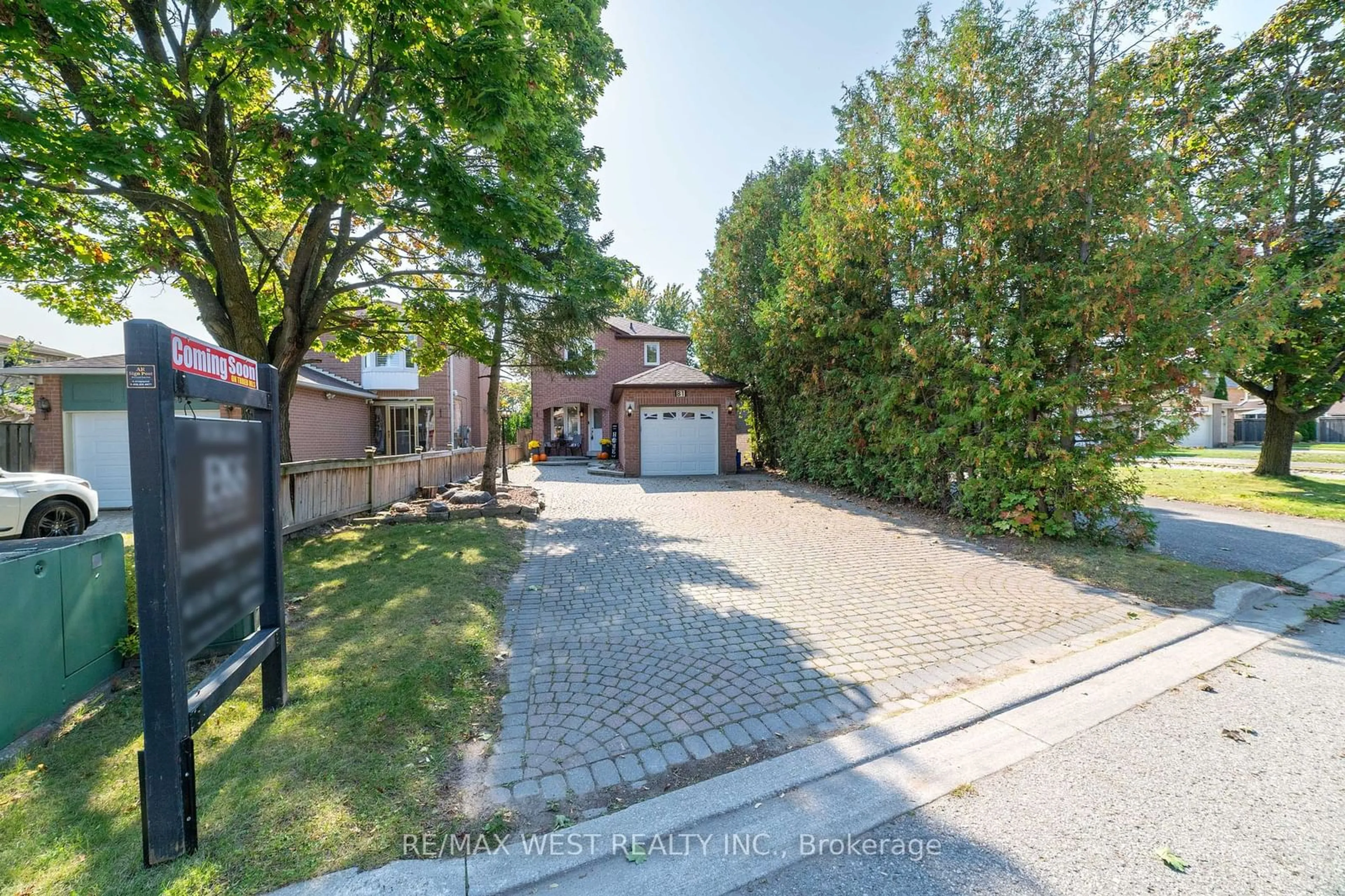 A pic from exterior of the house or condo, the street view for 81 Chatfield Dr, Ajax Ontario L1T 2J4