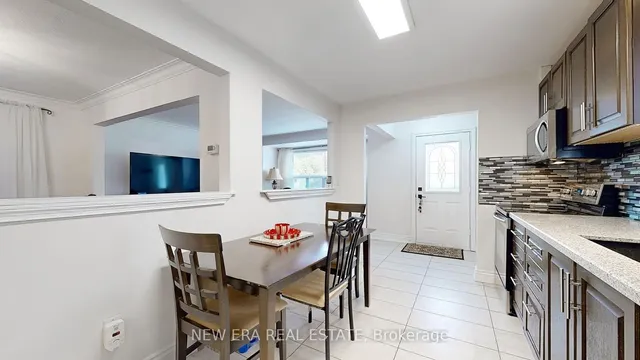 Additional property image - 1 Fairbourne Cres
