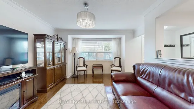 Additional property image - 1 Fairbourne Cres