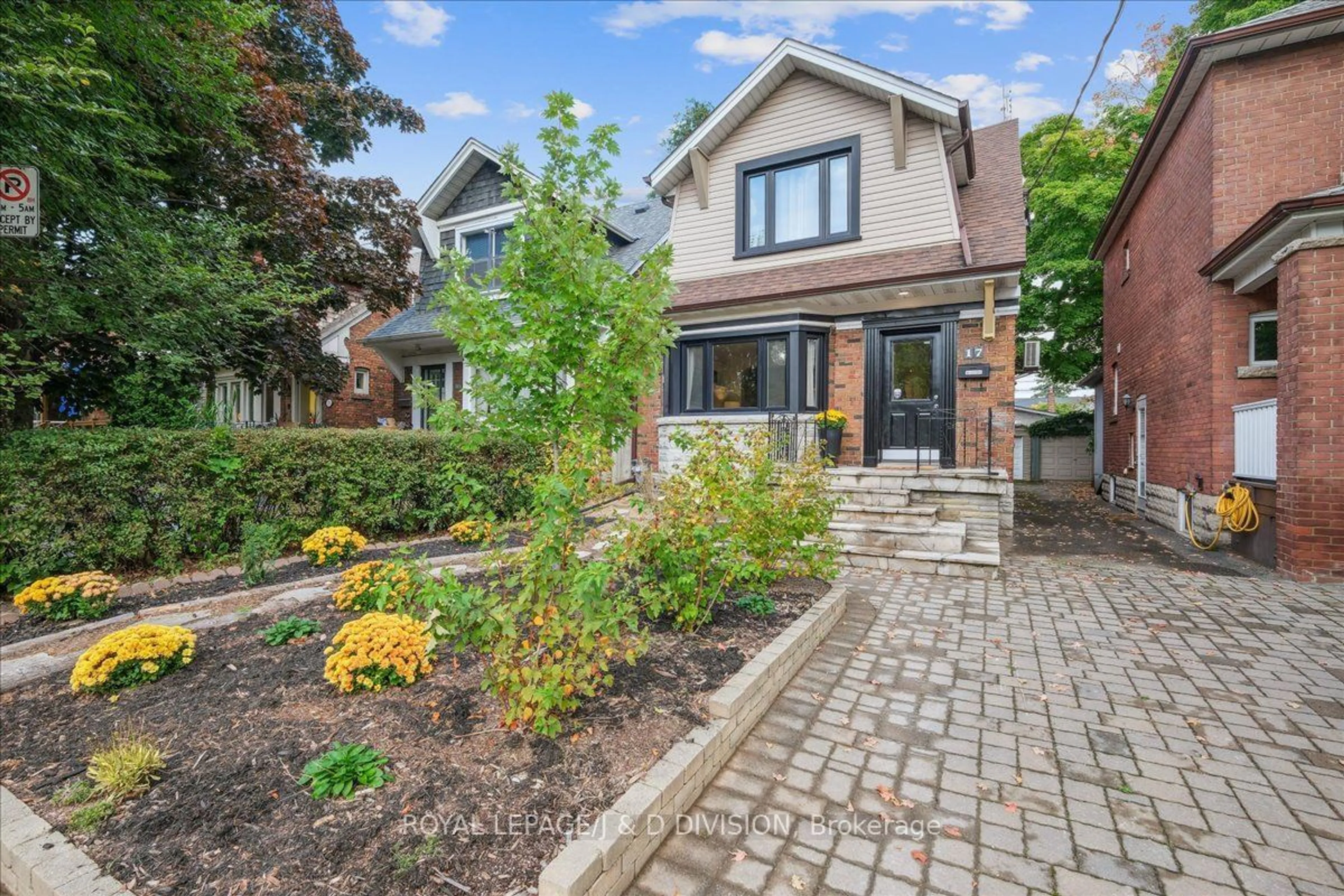 Home with brick exterior material for 17 Lesmount Ave, Toronto Ontario M4J 3V5