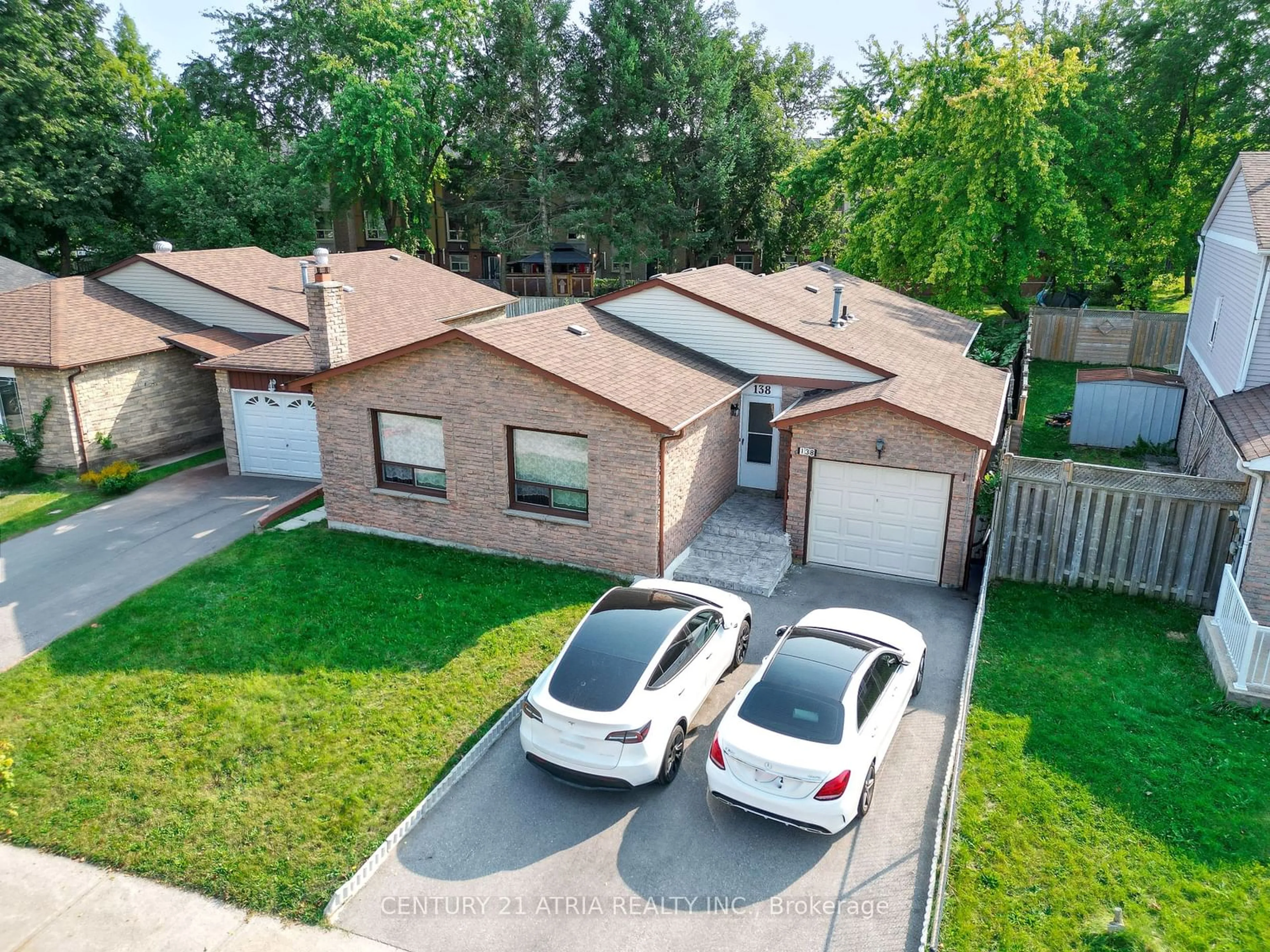 Frontside or backside of a home, the street view for 138 Fawcett Tr, Toronto Ontario M1B 3A5