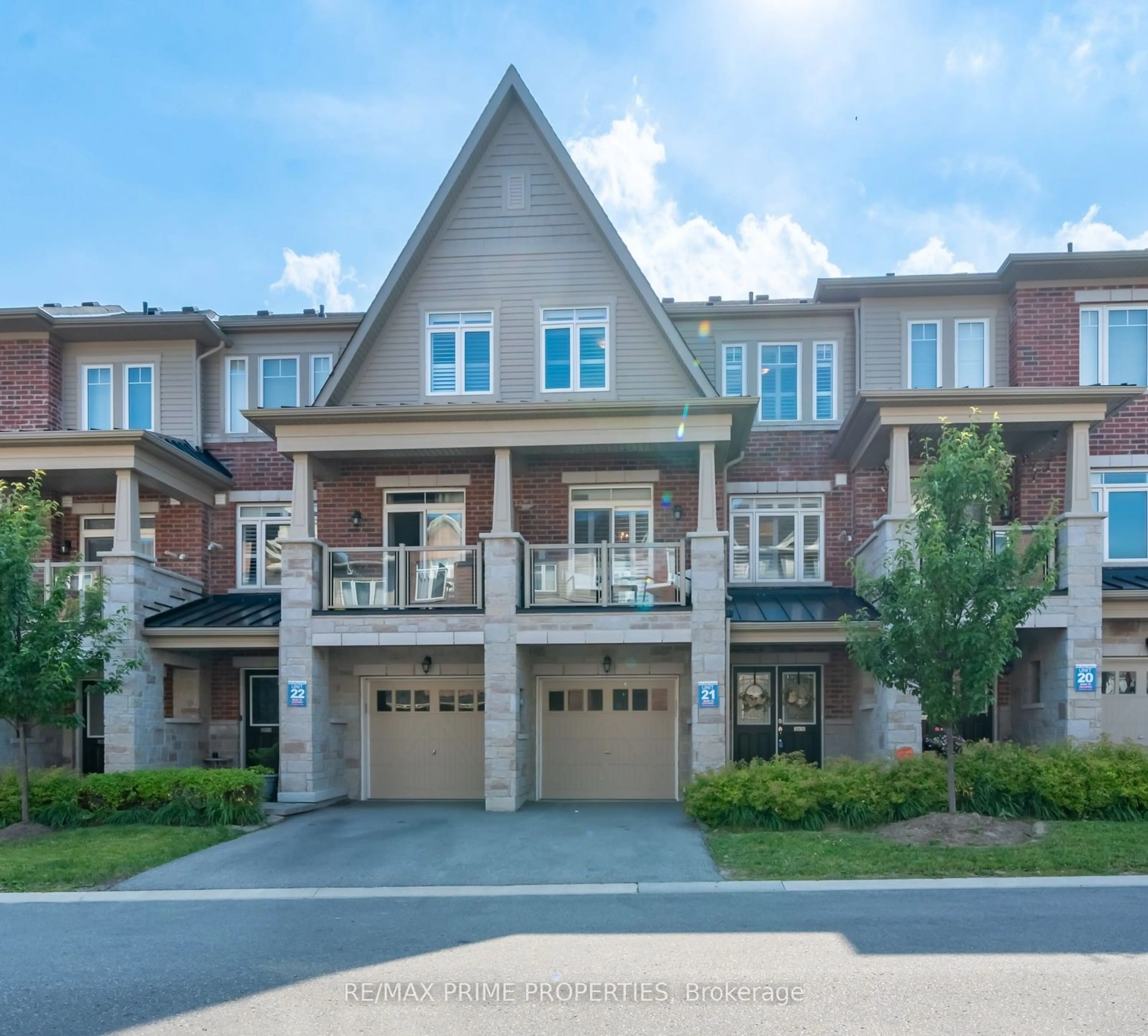 A pic from exterior of the house or condo for 2476 Mayapple Crossing, Pickering Ontario L1X 0E6