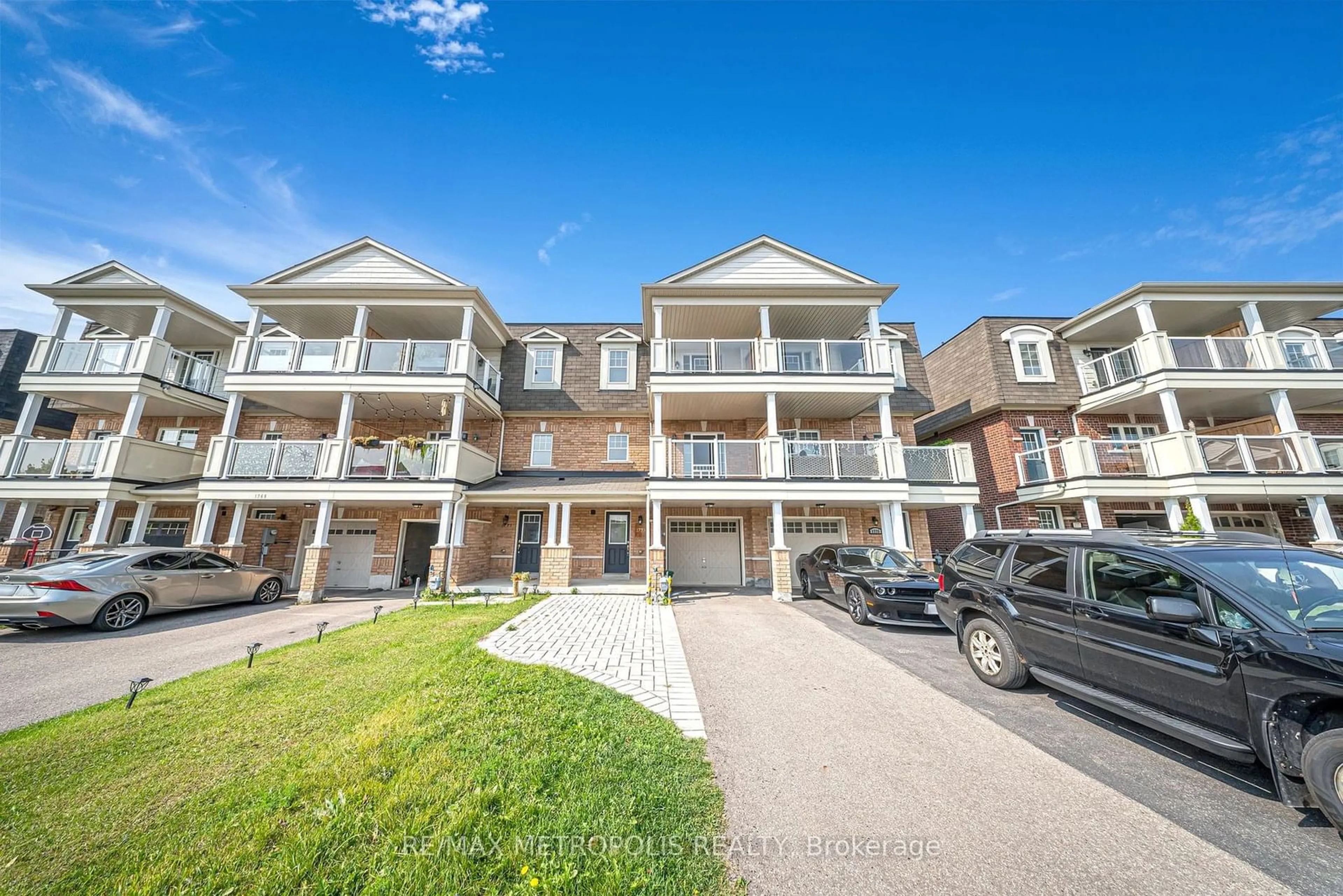 A pic from exterior of the house or condo, the street view for 1773 Carousel Dr, Pickering Ontario L1X 2R2