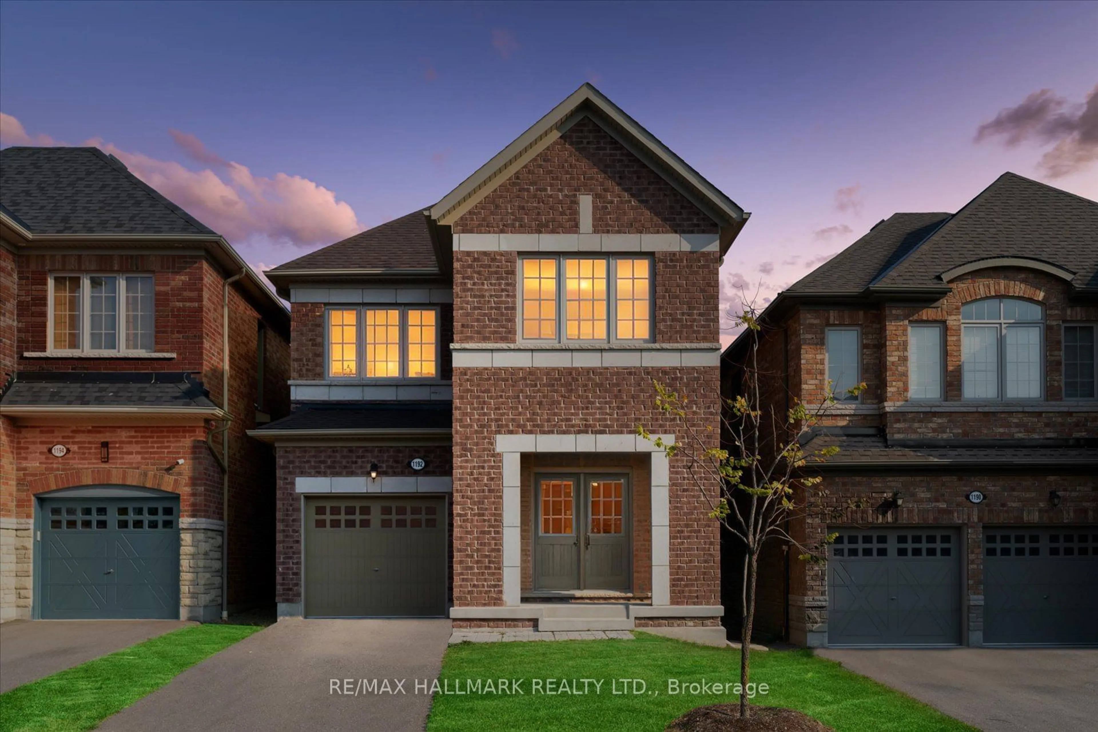 Home with brick exterior material for 1192 Enchanted Cres, Pickering Ontario L1X 0G9