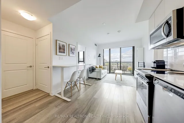 Additional property image - 2799 Kingston Rd Unit 907
