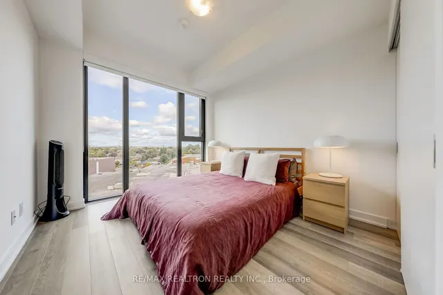 Additional property image - 2799 Kingston Rd Unit 907