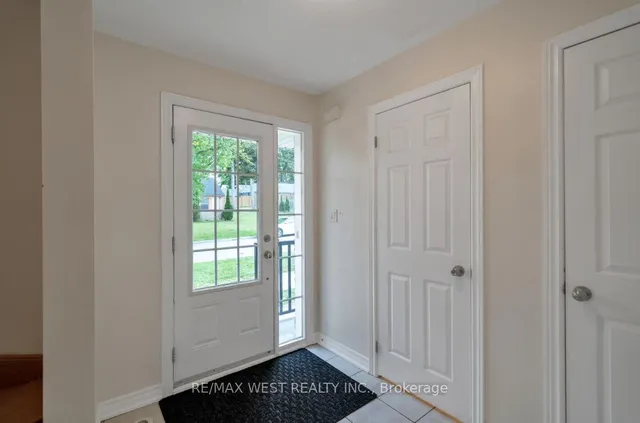 Additional property image - 6 Dale Ave