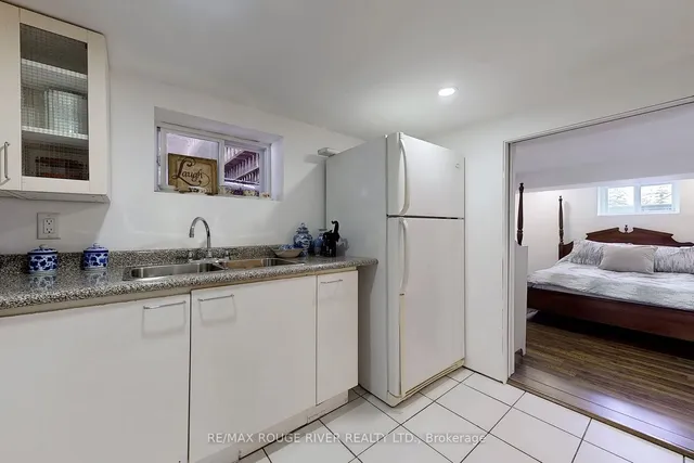 Additional property image - 92 Eastville Ave