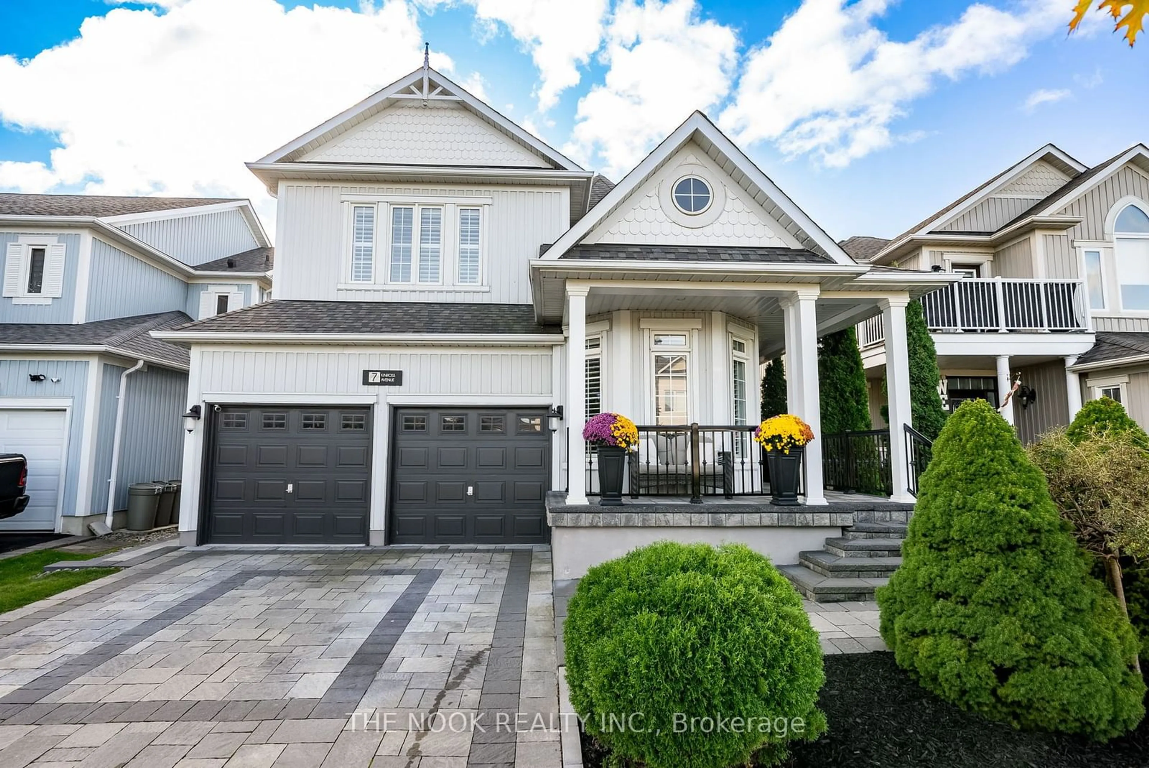 Frontside or backside of a home, the street view for 7 Kinross Ave, Whitby Ontario L1M 2C8