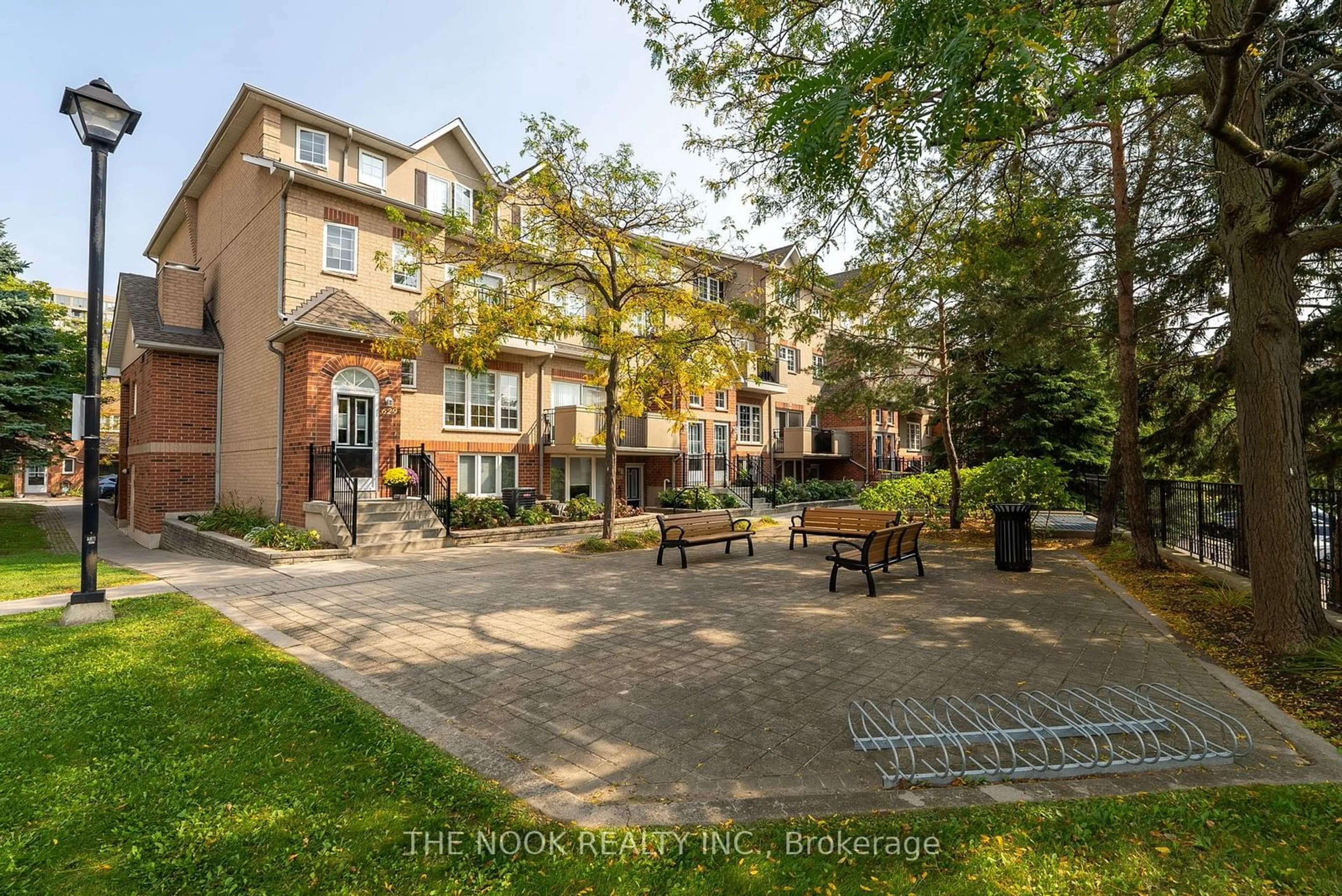 Patio, the street view for 1400 The Esplanade North Rd #708, Pickering Ontario L1V 6V2