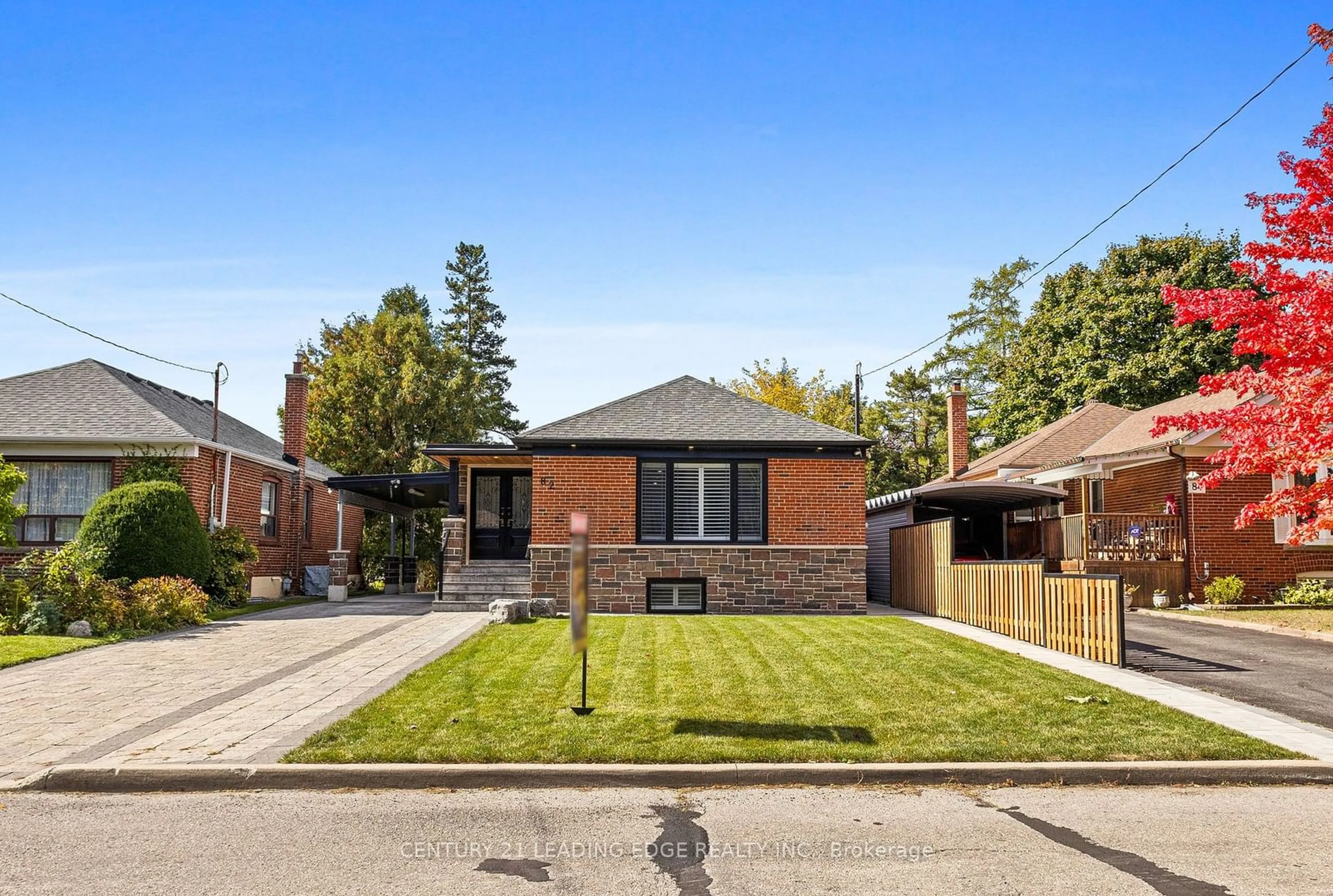 Home with brick exterior material for 82 Lynvalley Cres, Toronto Ontario M1R 2V4