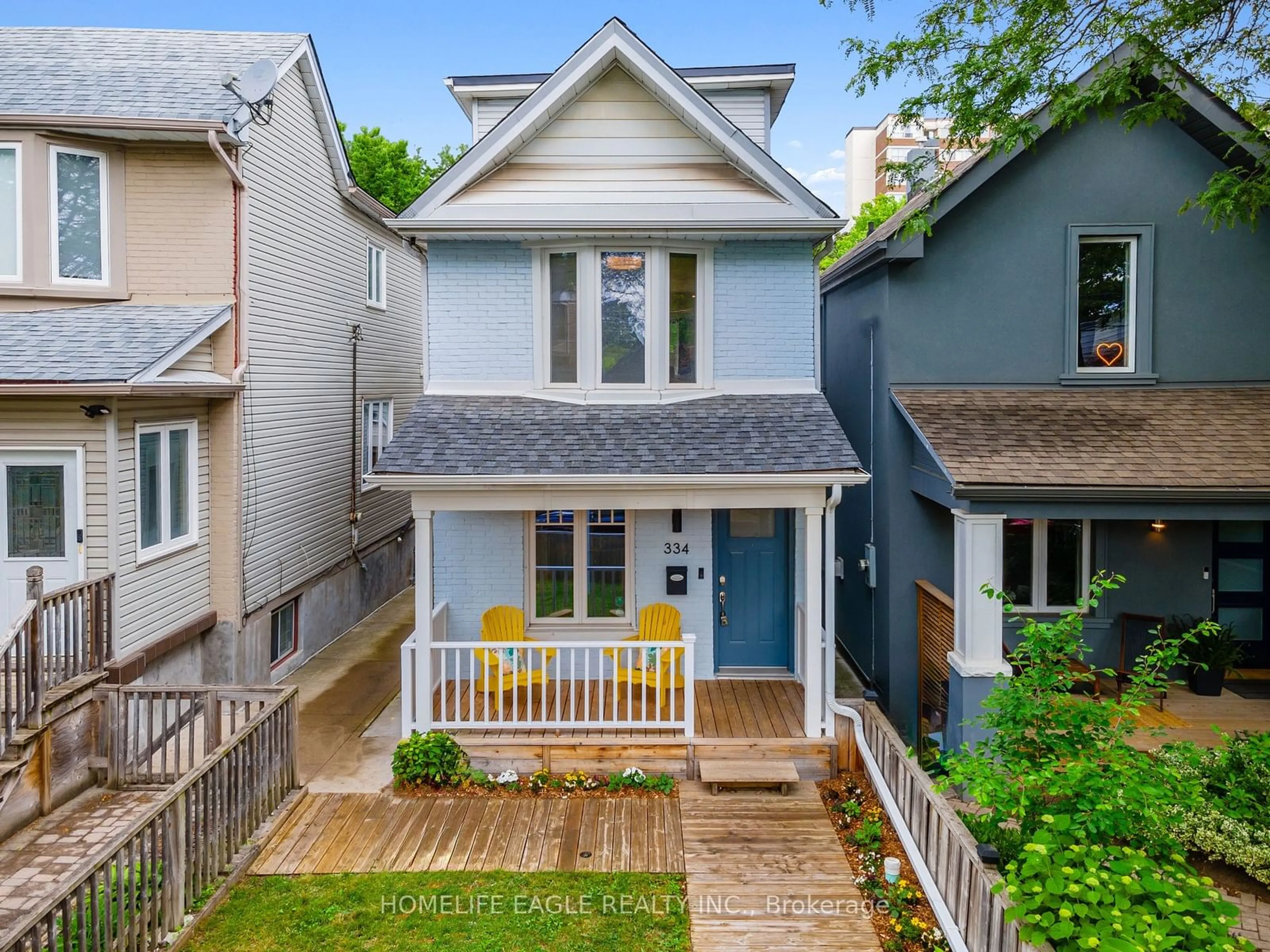 Frontside or backside of a home, cottage for 334 Riverdale Ave, Toronto Ontario M4J 1A2