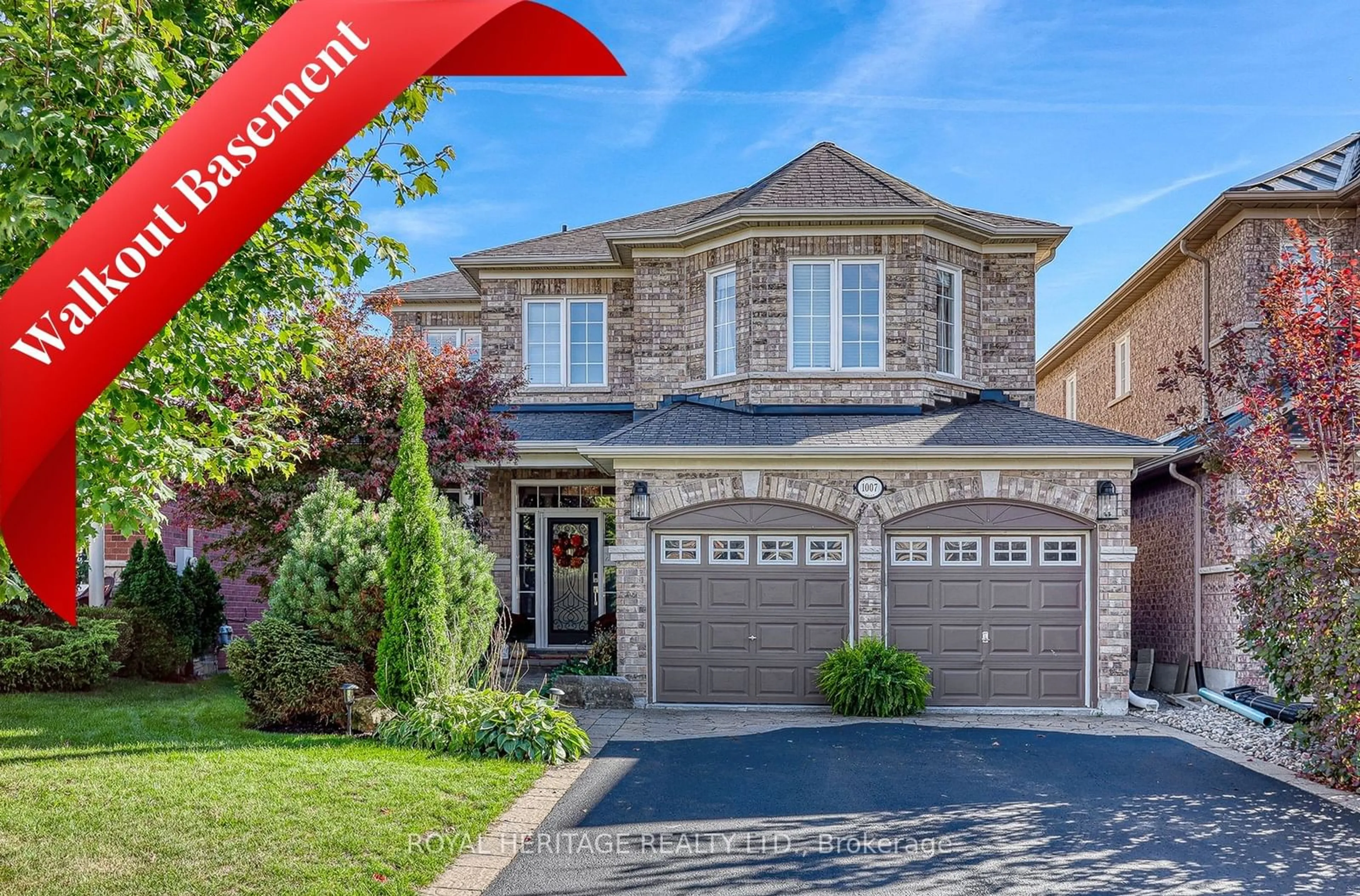 Home with brick exterior material for 1007 Coyston Dr, Oshawa Ontario L1K 3C5