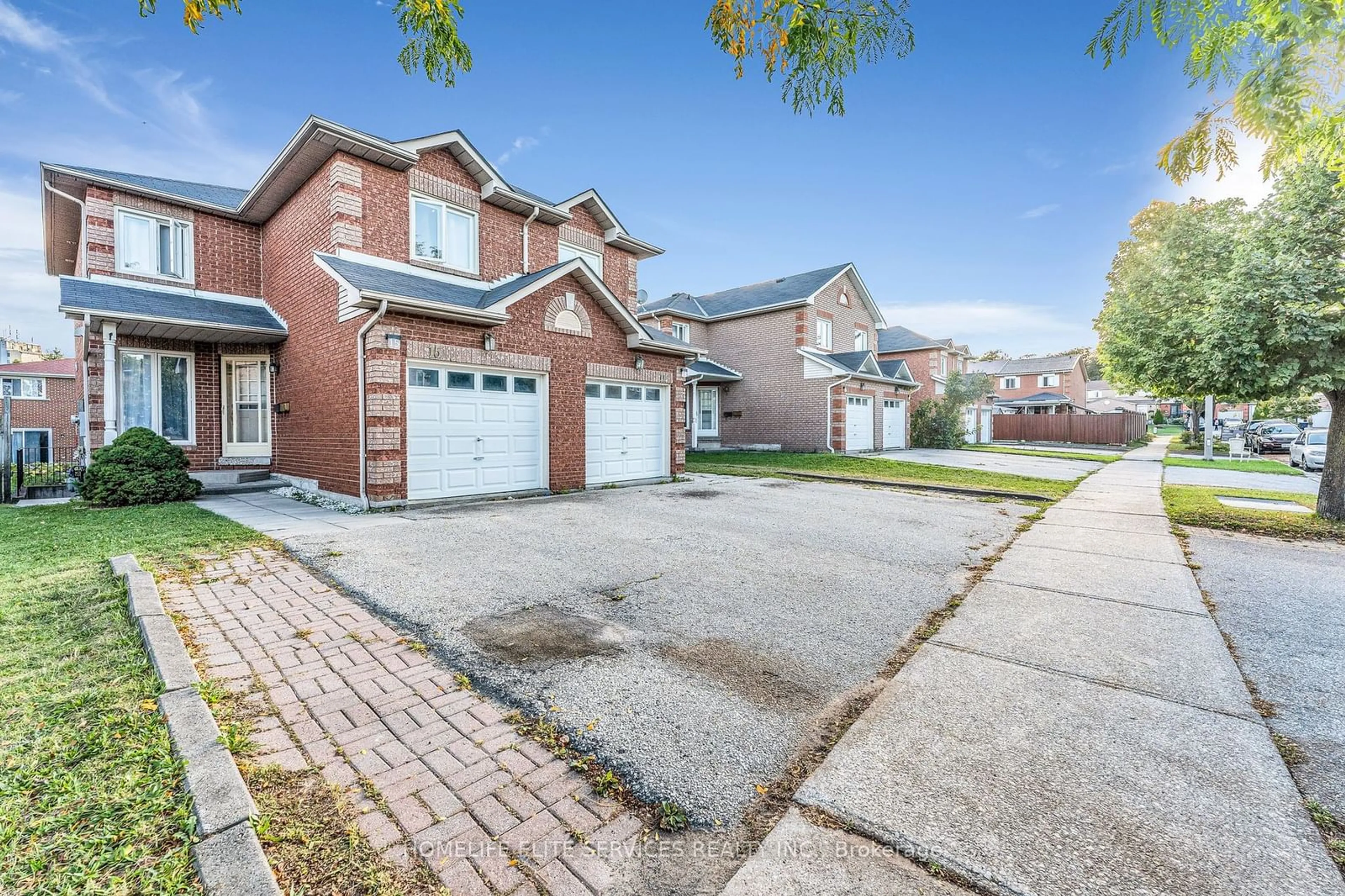 A pic from exterior of the house or condo, the street view for 5 Lenthall Ave, Toronto Ontario M1B 2C7