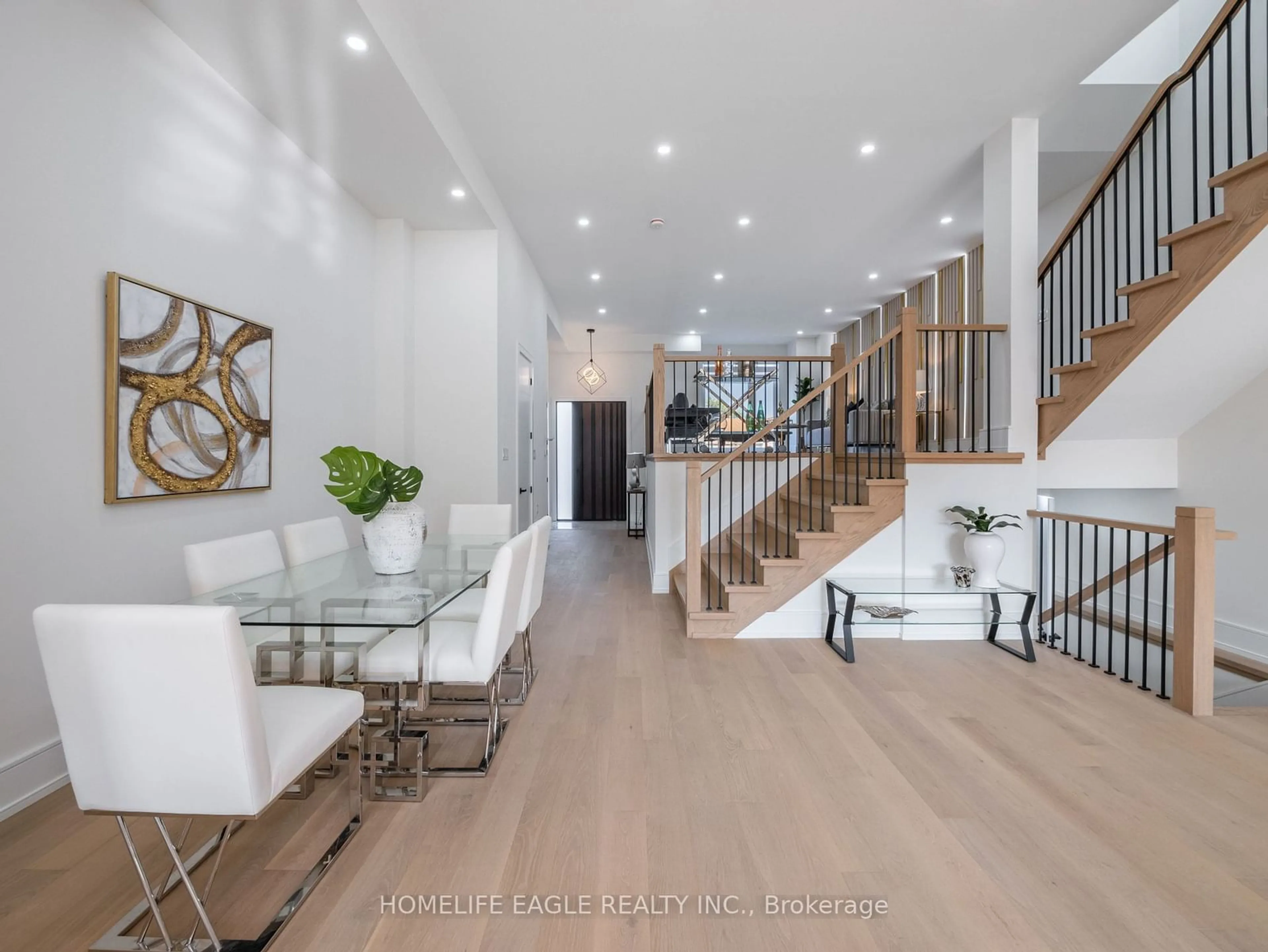 Indoor foyer, wood floors for 48 Atlee Ave, Toronto Ontario M1N 3X2