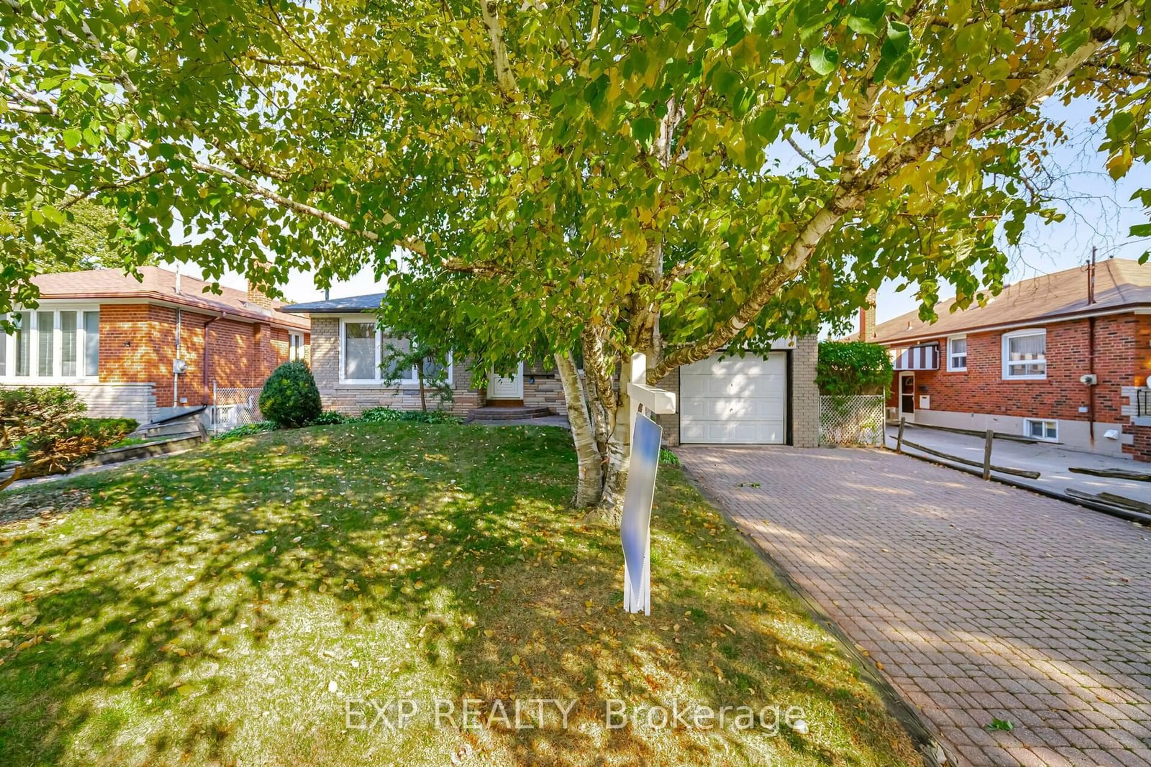 A pic from exterior of the house or condo, the street view for 53 Sharbot Ave, Toronto Ontario M1H 1Z2