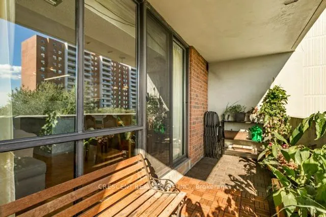 Additional property image - 10 Stonehill Crt Unit 611