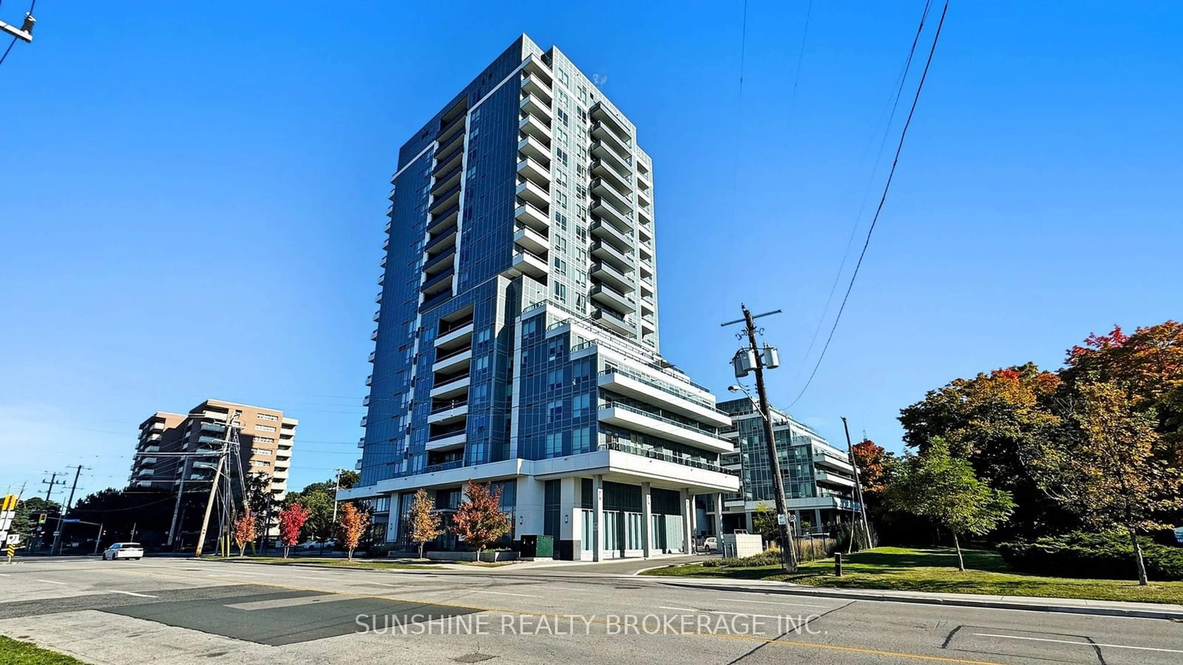 A pic from exterior of the house or condo, the front or back of building for 3121 sheppard Ave #522, Toronto Ontario M1T 0B9