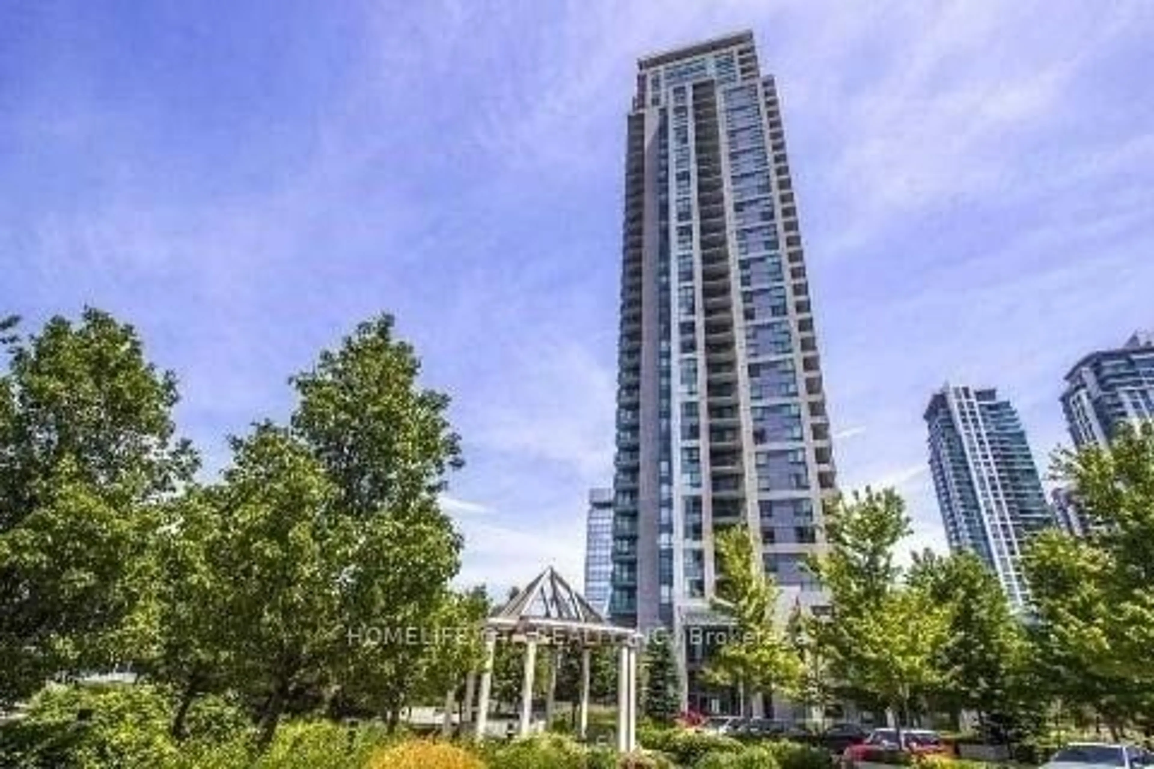 A pic from exterior of the house or condo, the view of city buildings for 60 Brian Harrison Way #1008, Toronto Ontario M1P 5J5