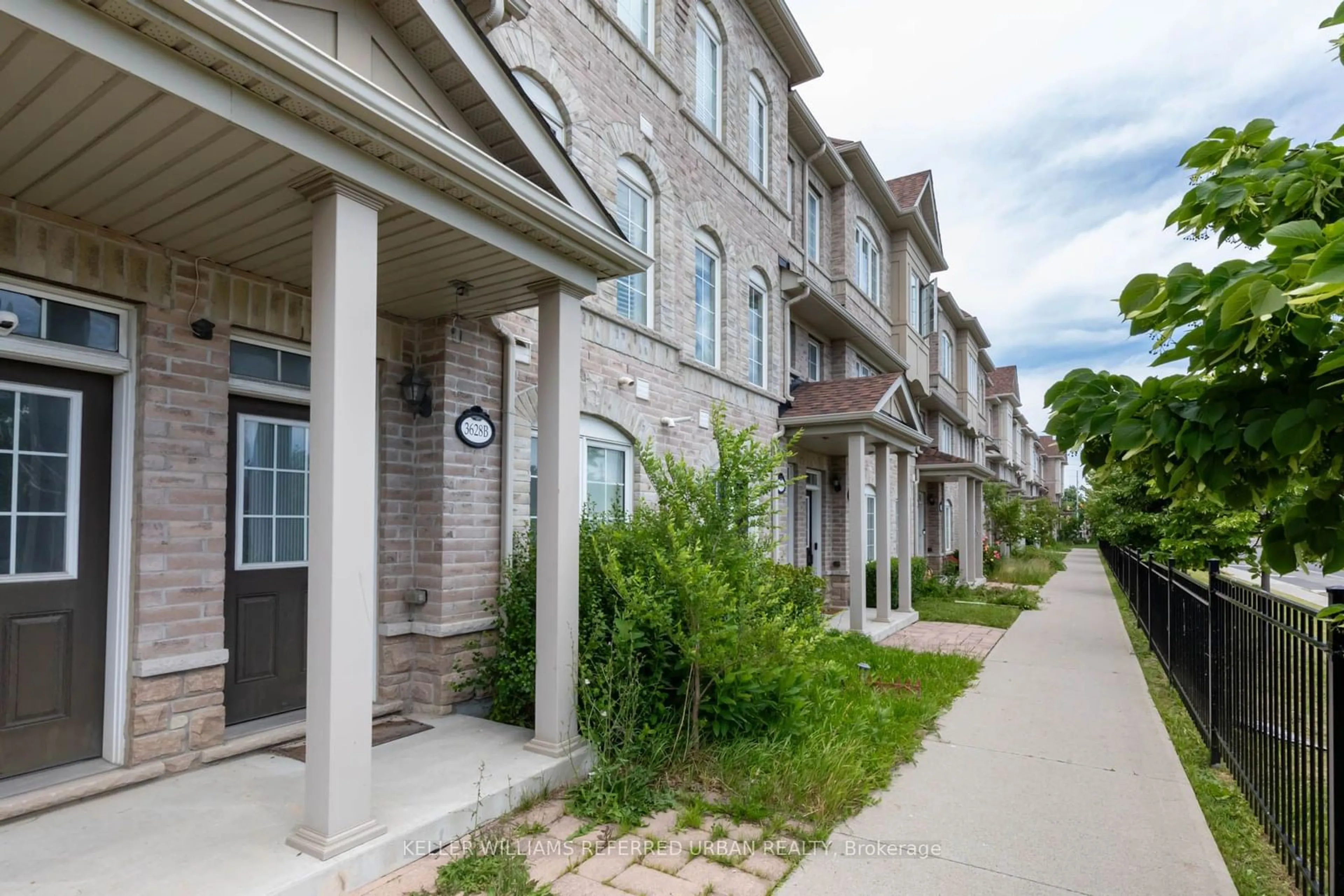 A pic from exterior of the house or condo, the street view for 3628B St Clair Ave, Toronto Ontario M1N 0A5