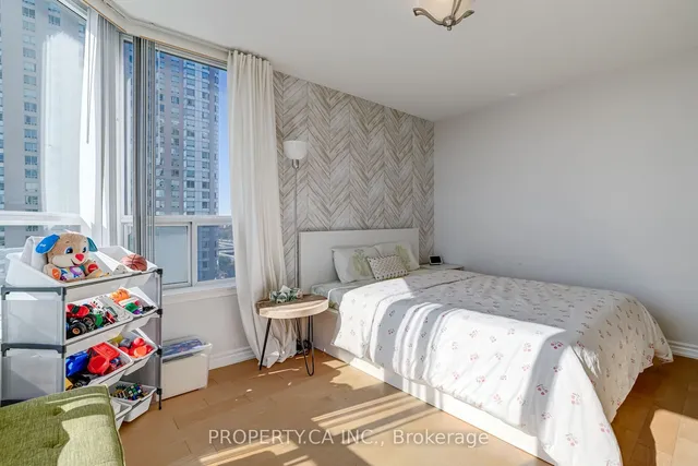 Additional property image - 88 Corporate Dr Unit 1205A