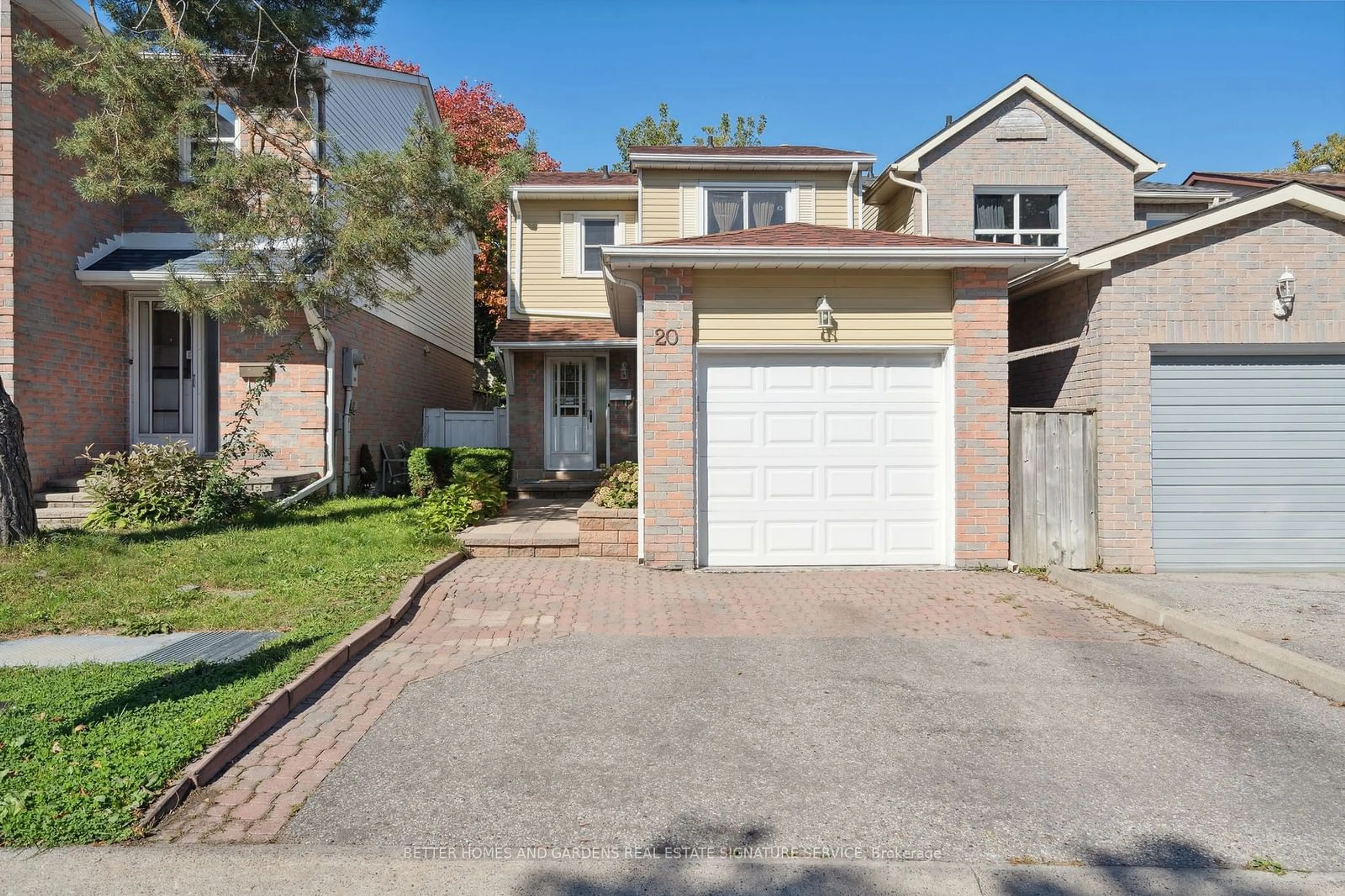 A pic from exterior of the house or condo, the street view for 20 Scarfair Ptwy, Toronto Ontario M1B 4E8