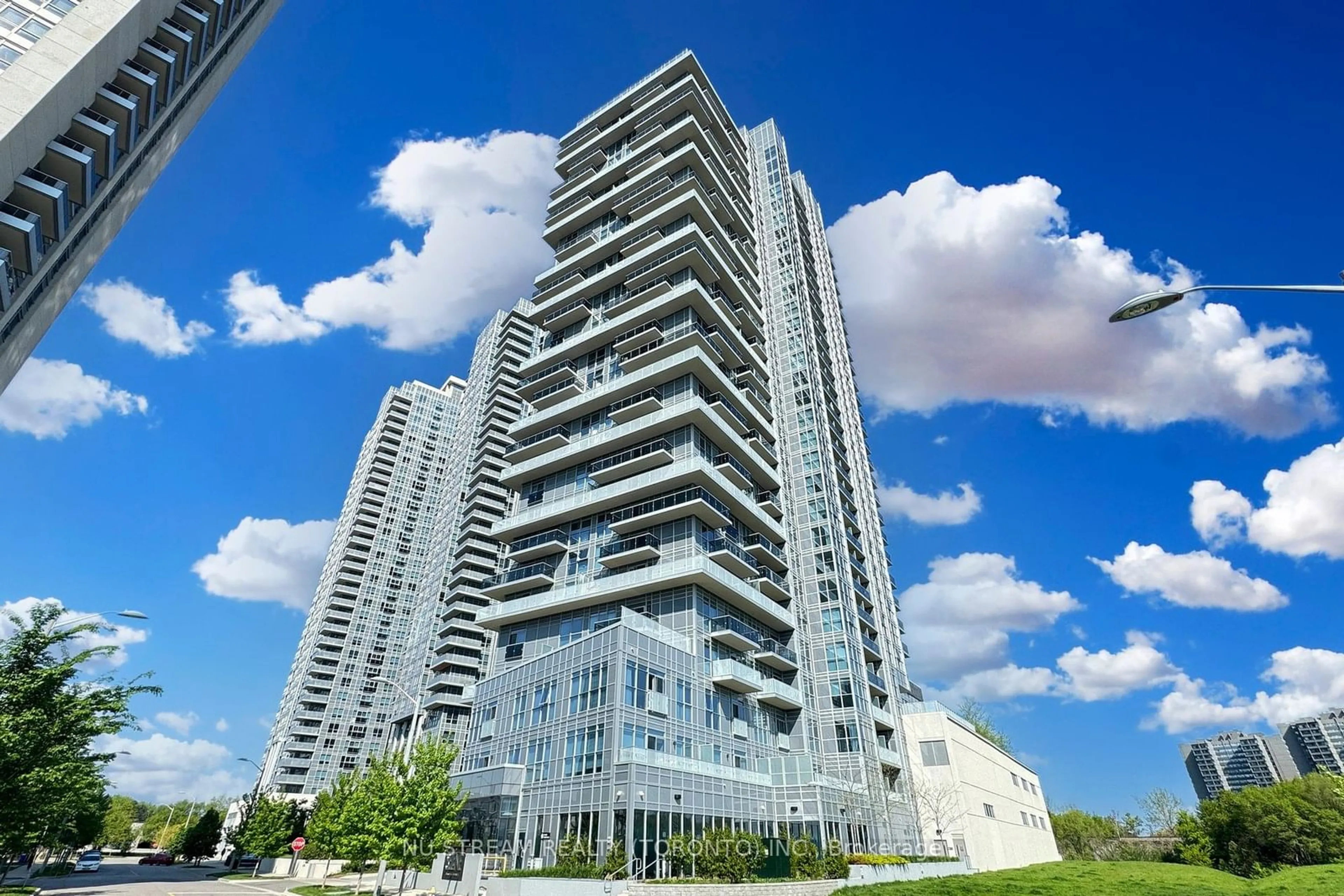 A pic from exterior of the house or condo, the front or back of building for 225 Village Green Sq #603, Toronto Ontario M1S 0N4