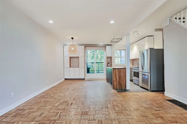 Additional property image - 193 Coxwell Ave
