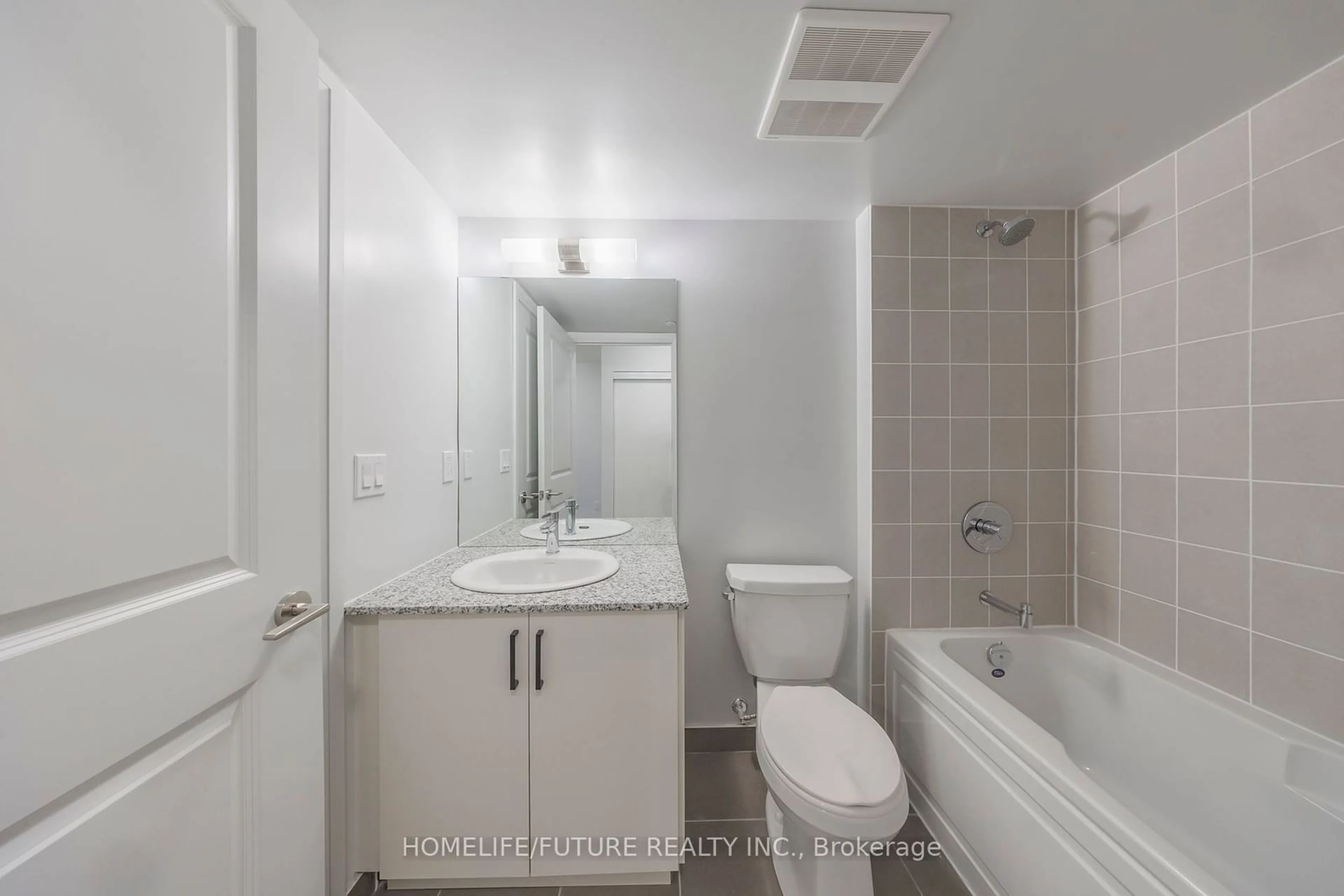 Bathroom, not visible floor for 20 Meadowglen Pl #521, Toronto Ontario M1G 0A9