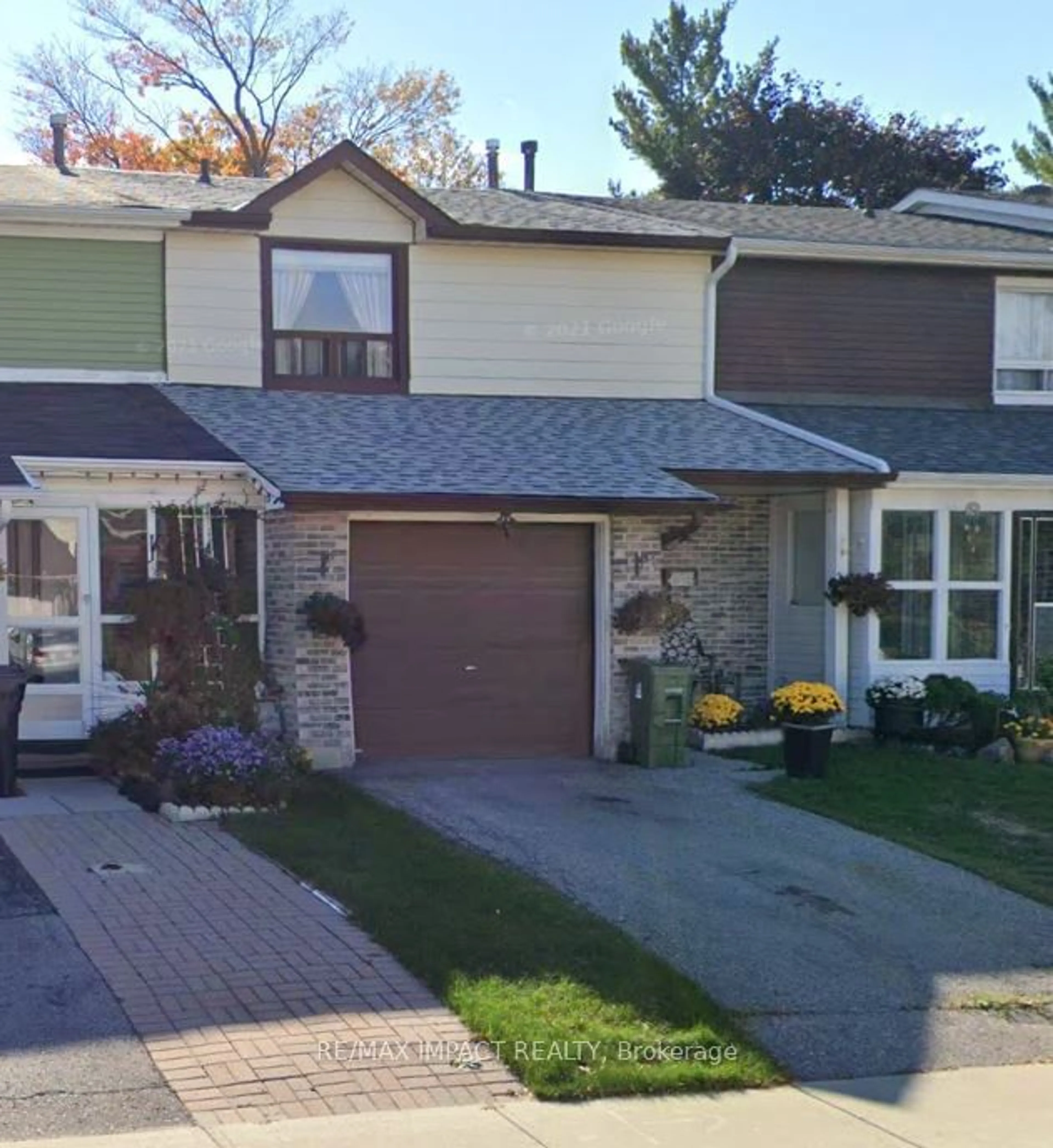 A pic from exterior of the house or condo, the street view for 69 Horseley Hill Dr, Toronto Ontario M1B 1W4