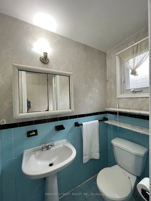 Additional property image - 18 Allanford Rd