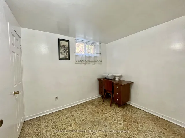 Additional property image - 18 Allanford Rd