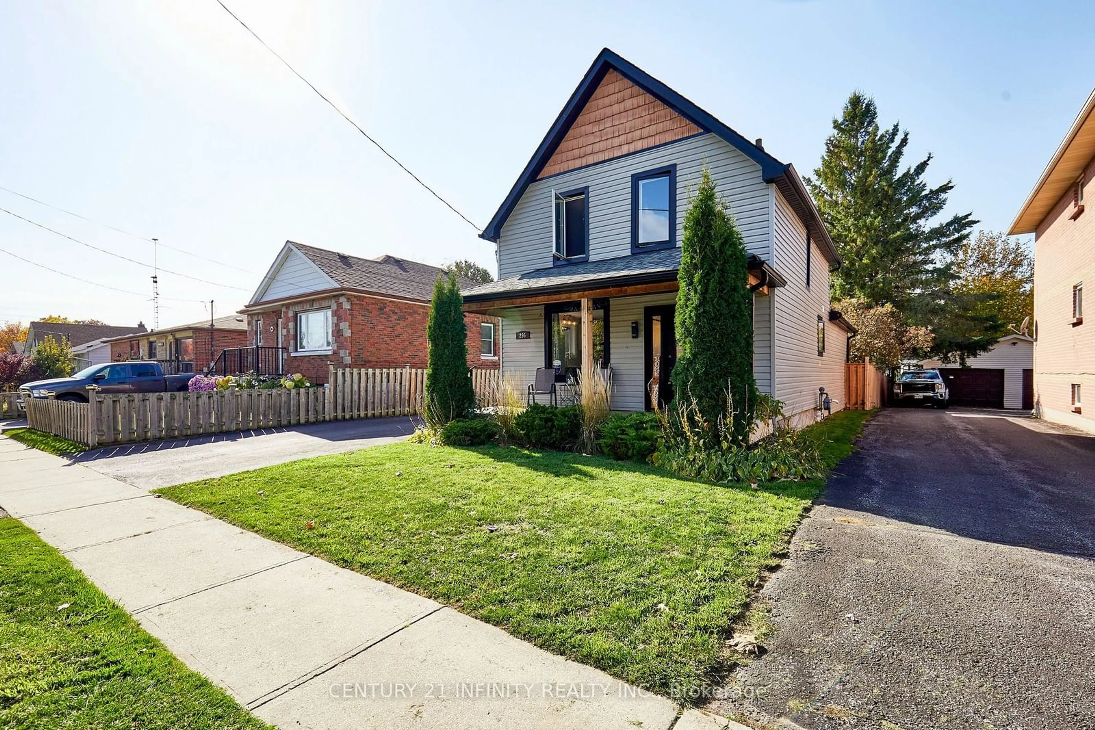 Frontside or backside of a home, the fenced backyard for 296 Verdun Rd, Oshawa Ontario L1H 5T3