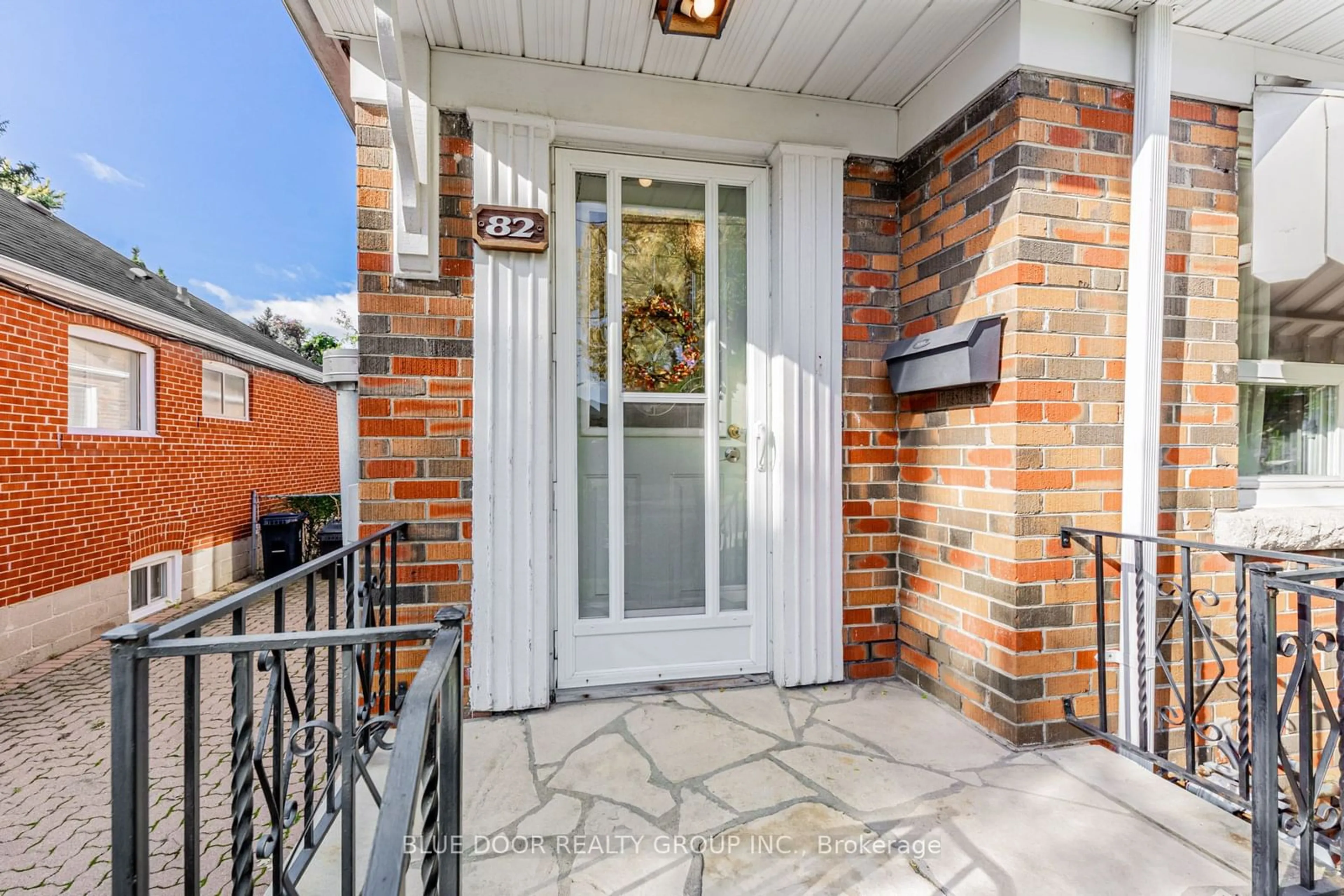 Home with brick exterior material for 82 Cedarcrest Blvd, Toronto Ontario M4B 2P3