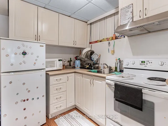 Additional property image - 116 Roseheath Ave