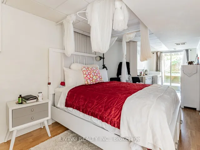 Additional property image - 116 Roseheath Ave
