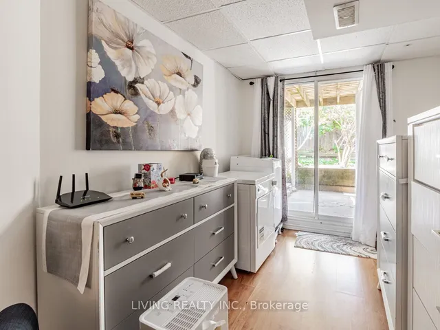 Additional property image - 116 Roseheath Ave