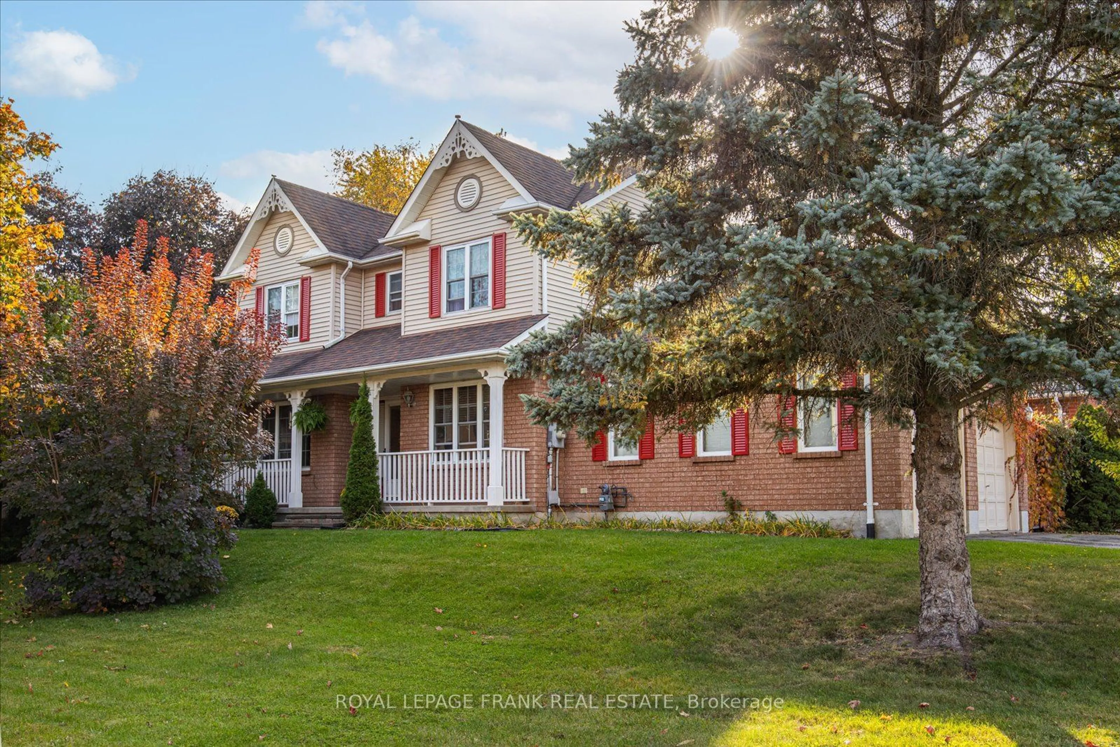 Frontside or backside of a home, cottage for 163 Edward St, Clarington Ontario L1B 1E6