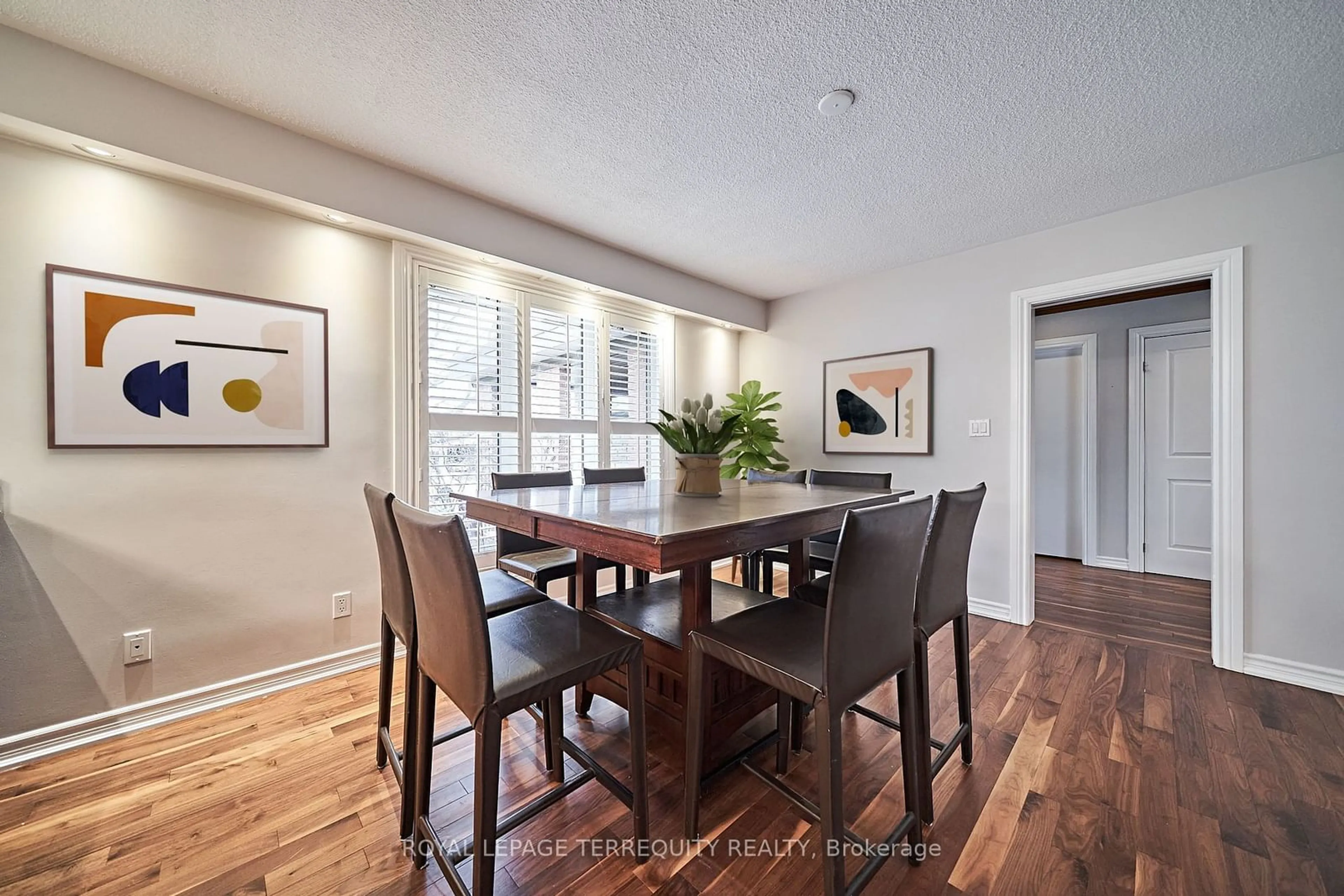 Dining room, wood floors, cottage for 83 Sherwood Rd, Ajax Ontario L1T 2Y7