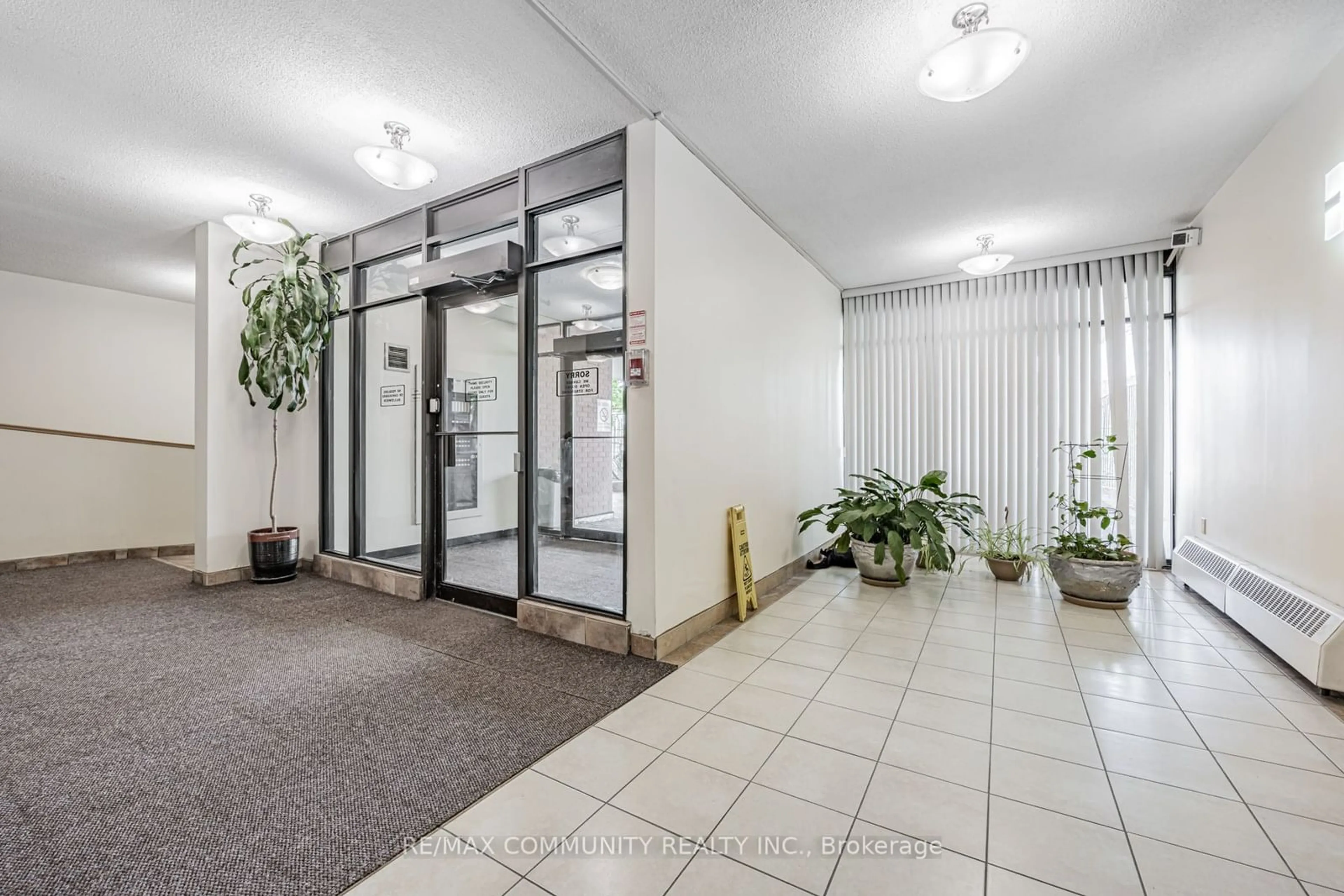 Indoor foyer, unknown floor for 10 Tapscott Rd #103, Toronto Ontario M1B 3L9