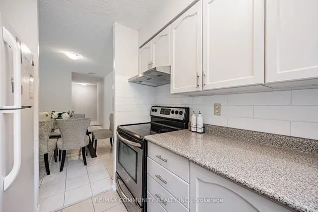 Additional property image - 10 Tapscott Rd Unit 103