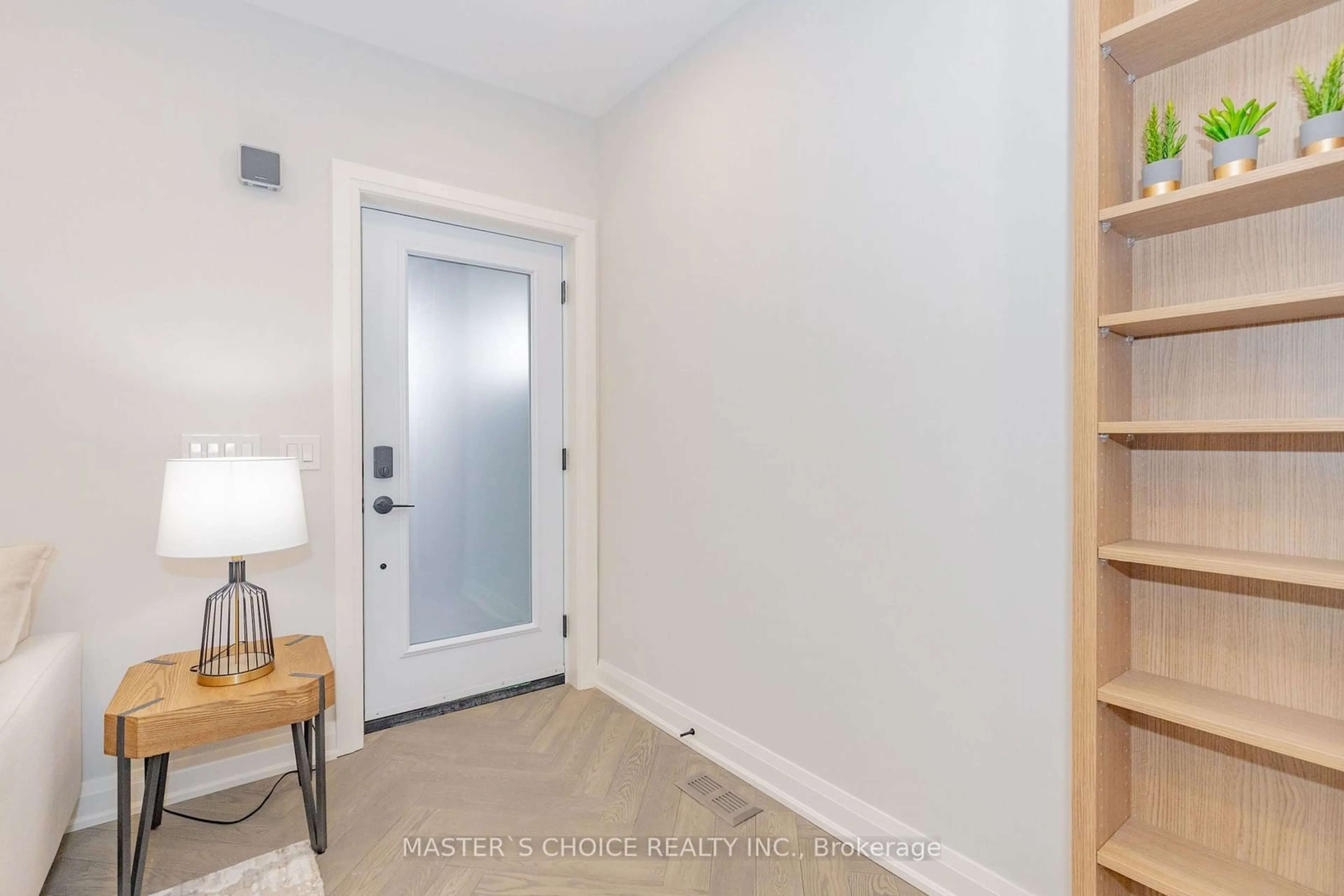 Indoor entryway, wood floors for 24 Erindale Ave, Toronto Ontario M4K 1R9