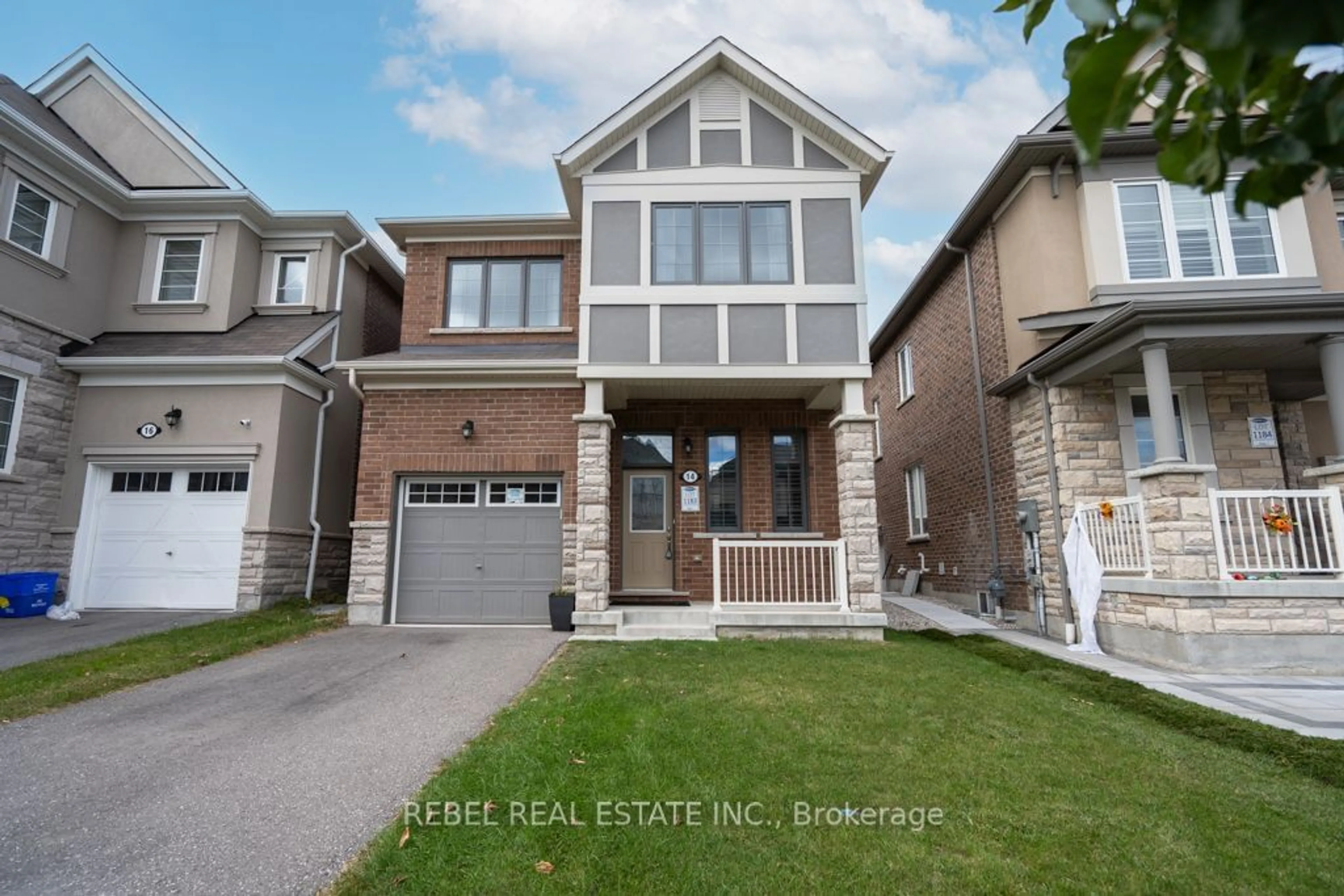 Frontside or backside of a home, the street view for 14 Kilmarnock Cres, Whitby Ontario L1P 0E8