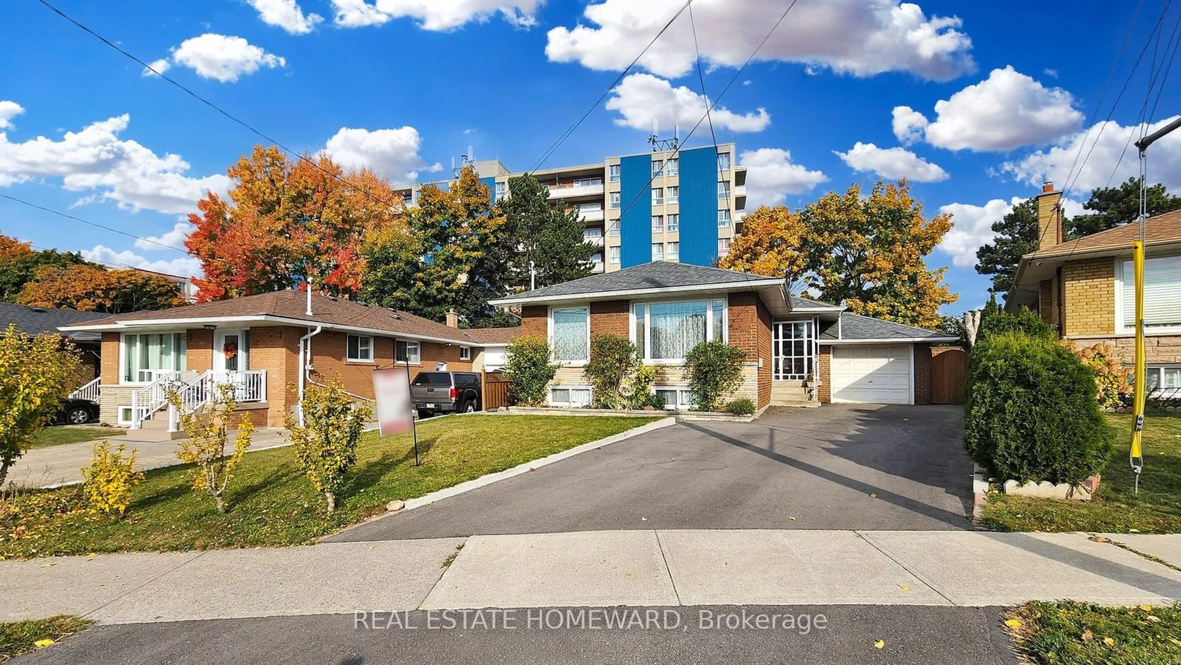 A pic from exterior of the house or condo, the street view for 94 Silvio Ave, Toronto Ontario M1K 1V3