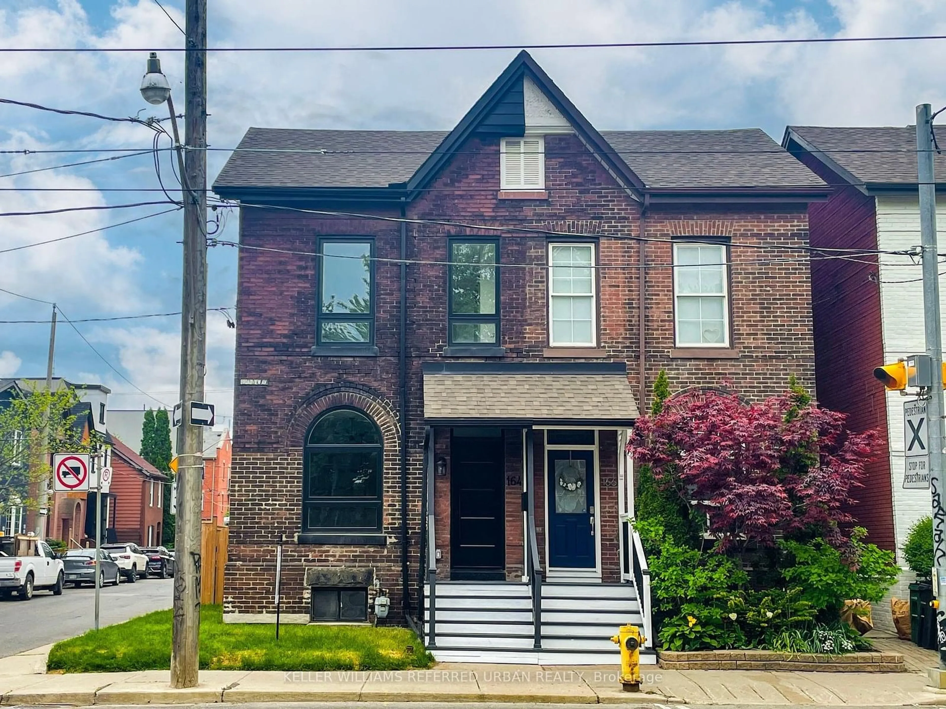 Home with brick exterior material for 164 Broadview Ave, Toronto Ontario M4M 2G5