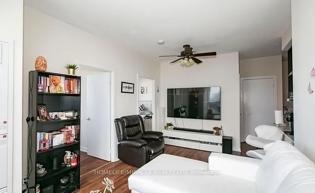 Additional property image - 181 Village Green Sq Unit Ph20